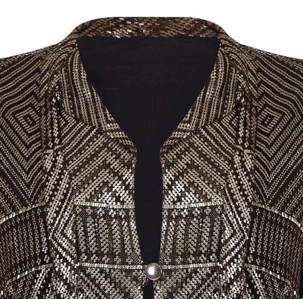 Vintage 1920s Assuit Bolero Jacket With Hammered Silver Embellishment  (Schwarz)