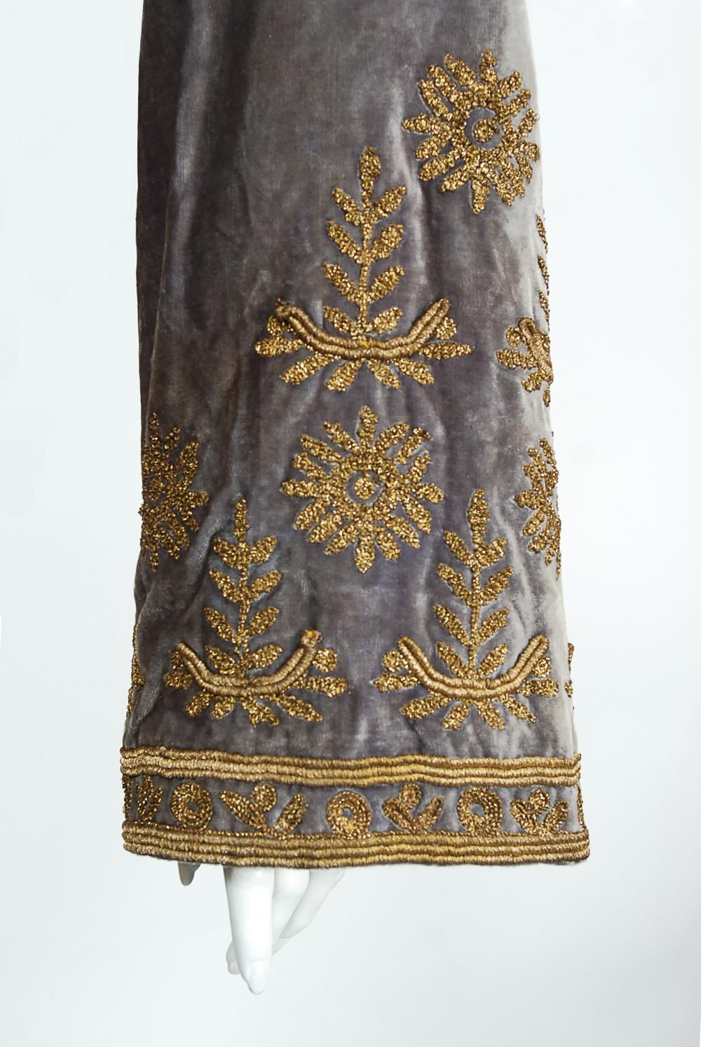 Vintage 1920's Babani Paris Couture Metallic Gold Lame Embroidered Velvet Coat  6