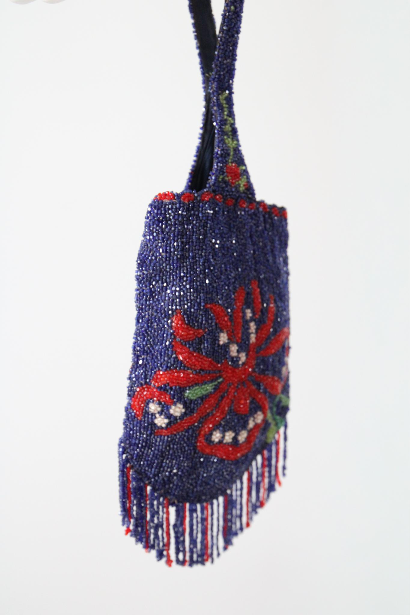 Vintage 1920's Beaded Evening Bag 1920's Flapper Purse Blue and Red Beaded Bag en vente 1