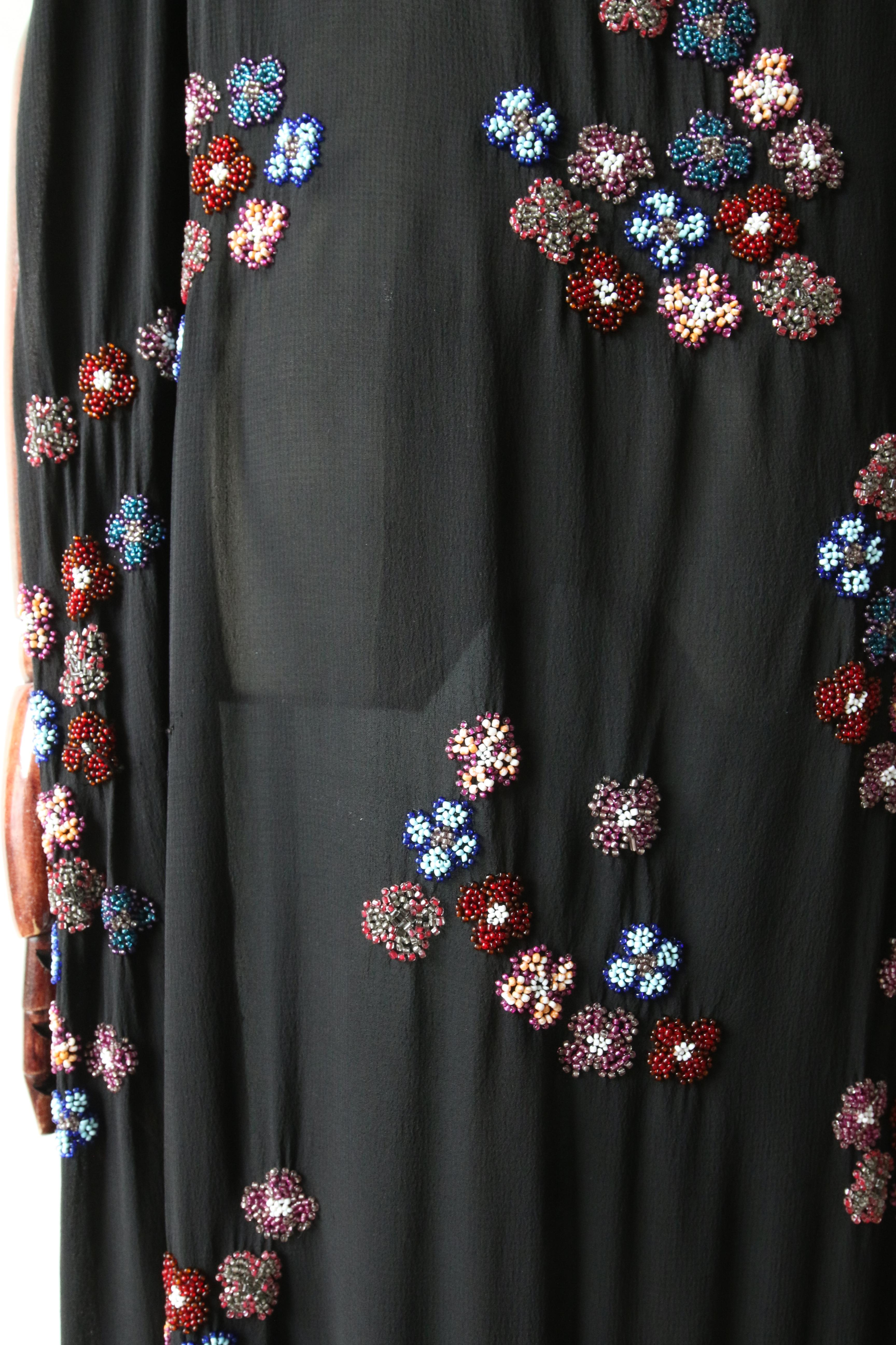 Vintage 1920's black silk floral beaded evening dress with train daisy UK 14-18  For Sale 8