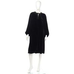 Vintage 1920's Black Silk Velvet Evening Coat w Soutache Trim