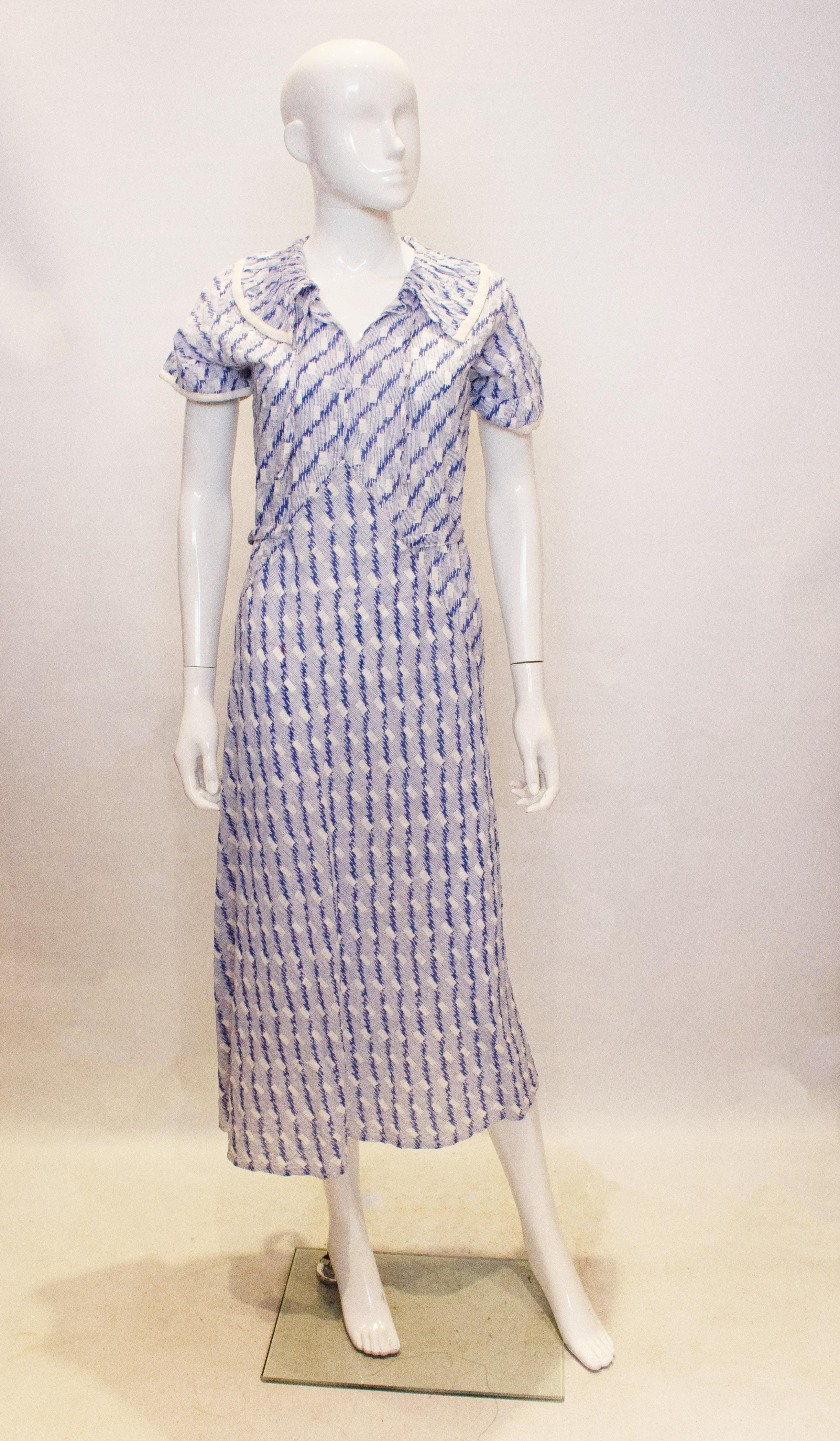 Vintage 1920s Blau und Weiß Baumwolle Tag Kleid im Zustand „Gut“ im Angebot in London, GB