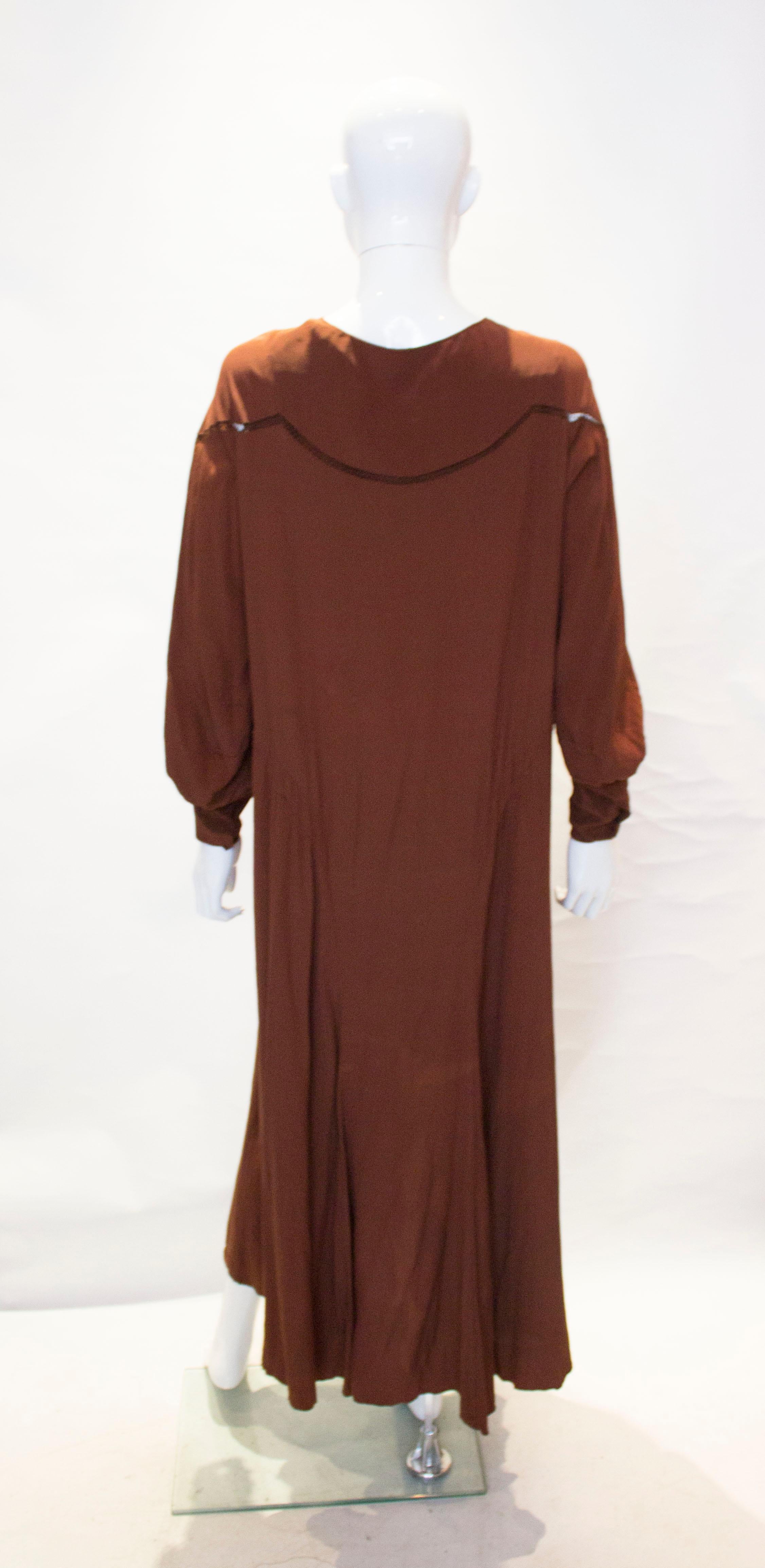 Vintage 1920s Brown Silk Dress In Good Condition For Sale In London, GB