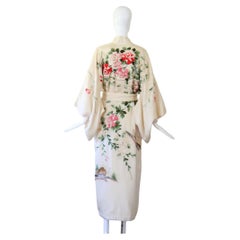 Vintage 1920's Cream Silk Floral Embroidered Kimono UK 10-14 US 6-10
