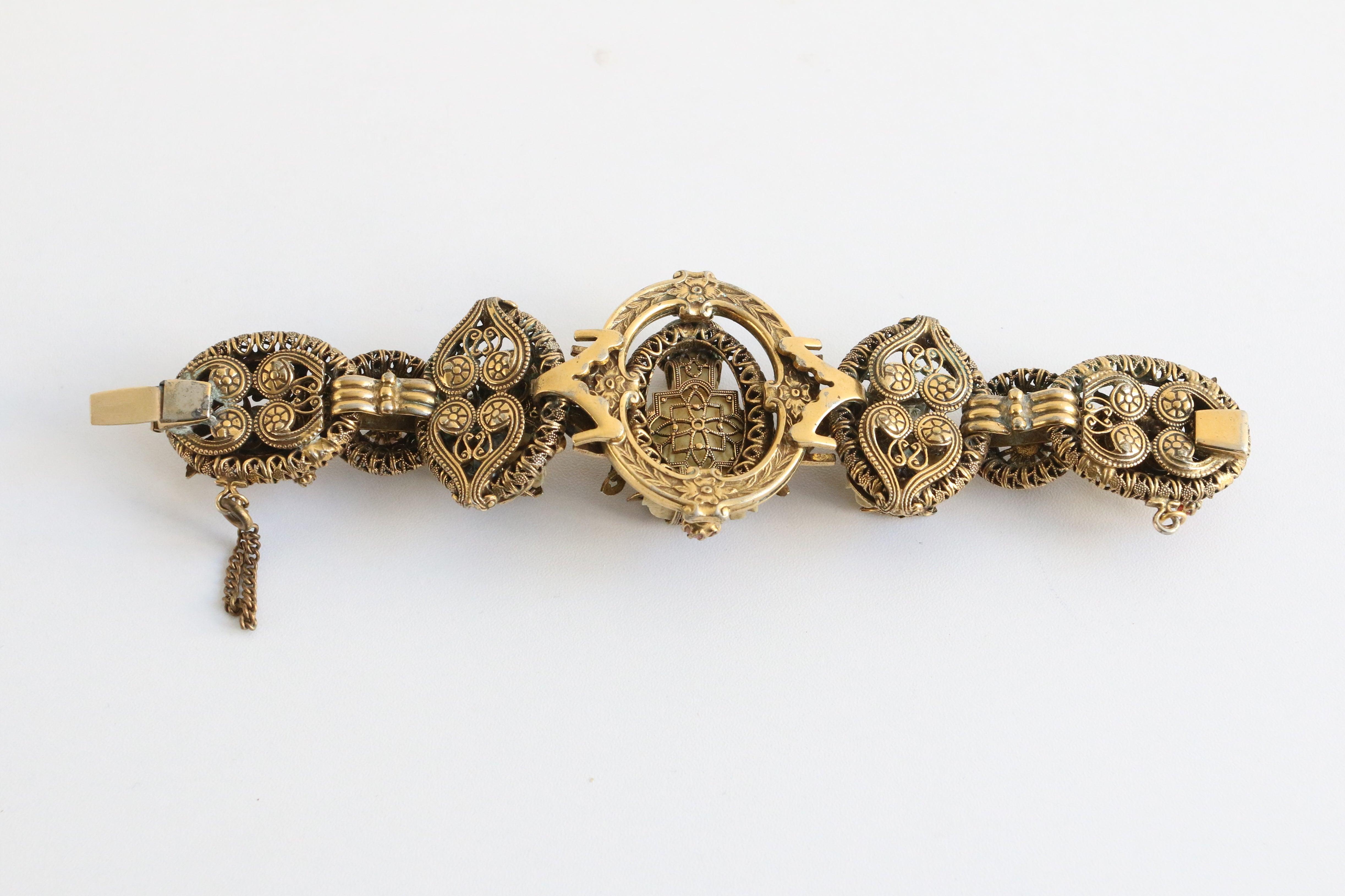 sand dollar bracelet