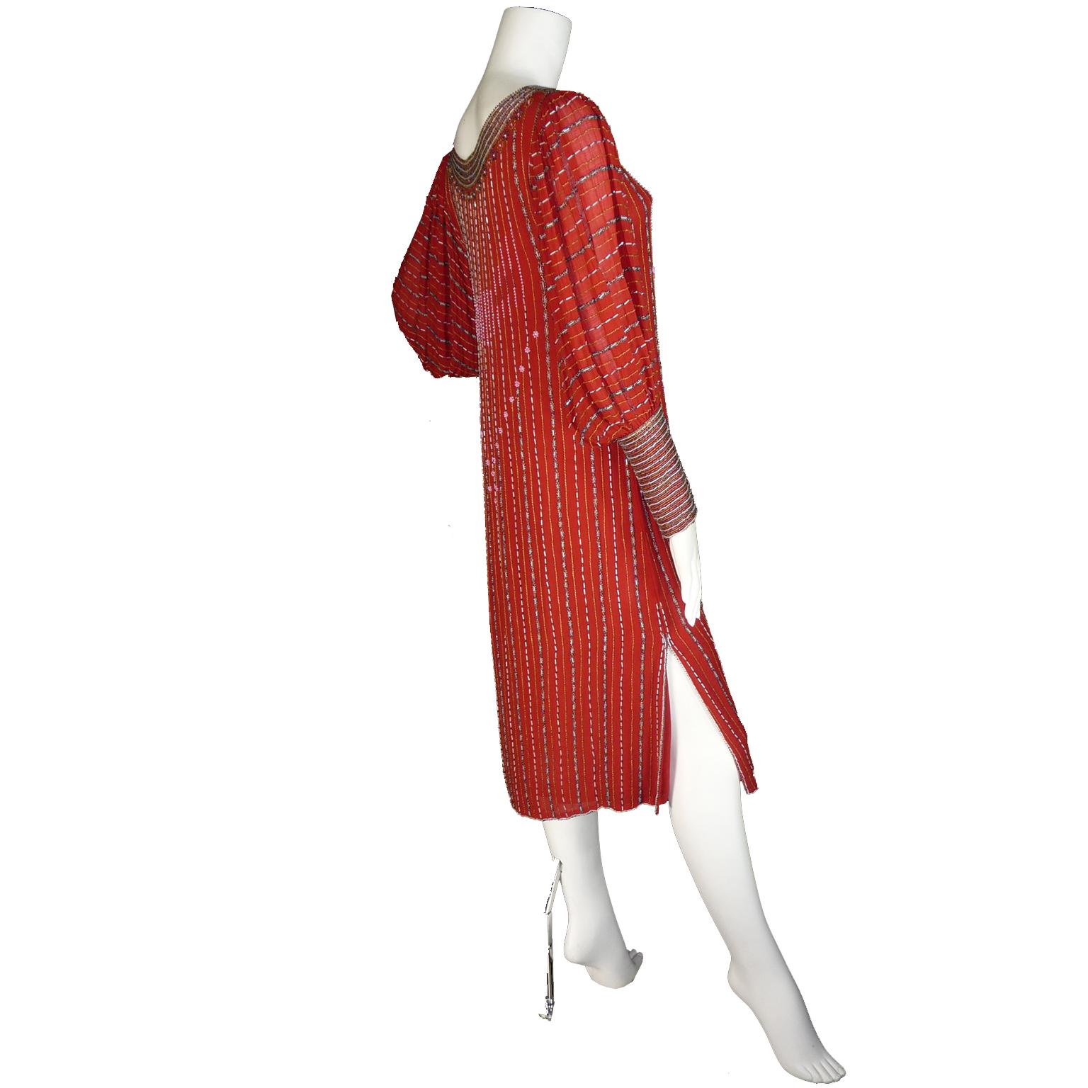 Vintage 1920s Flapper Style Finely Beaded Red Silk Dress W Original Belt In Excellent Condition For Sale In Portland, OR