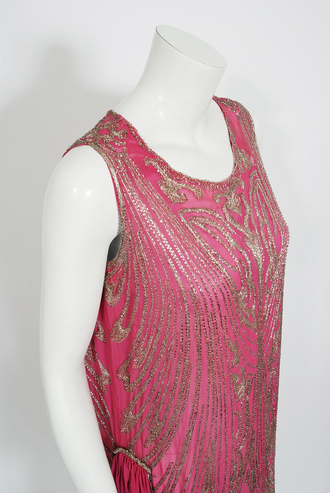 Vintage 1920's French Couture Fuchsia Pink Beaded Embroidered Silk Flapper Dress In Good Condition In Beverly Hills, CA