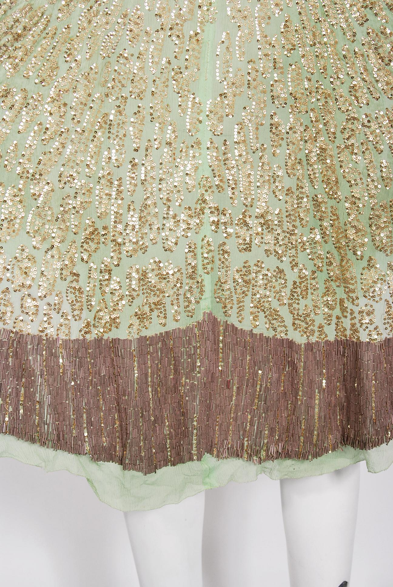 Vintage 1920's French Mint-Green Beaded Sequin Silk Chiffon Draped Flapper Dress For Sale 1