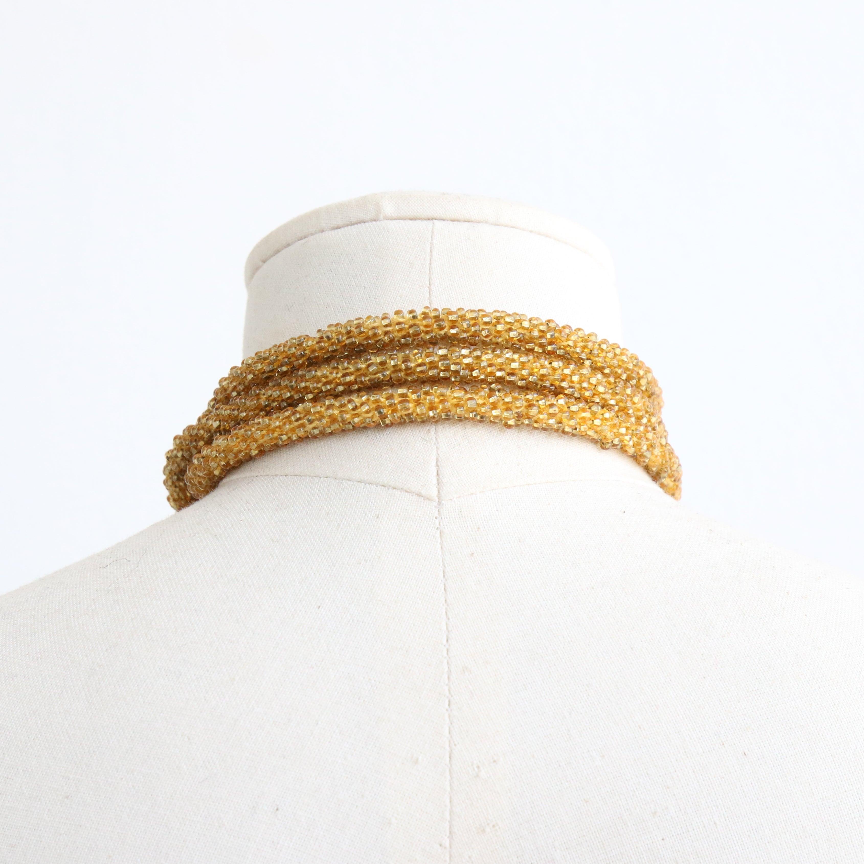 Vintage 1920's Gold Beaded and rhinestone lariat necklace original flapper jewel en vente 2