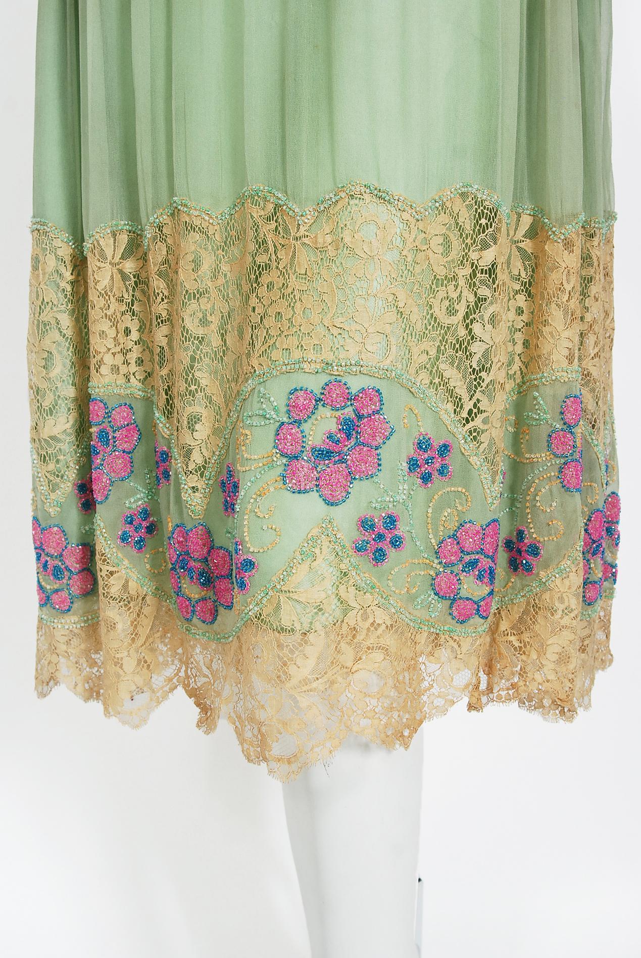 Beige Vintage 1920's Mint-Green Chiffon & Floral Motif Beaded Lace Drop-Waist Dress 