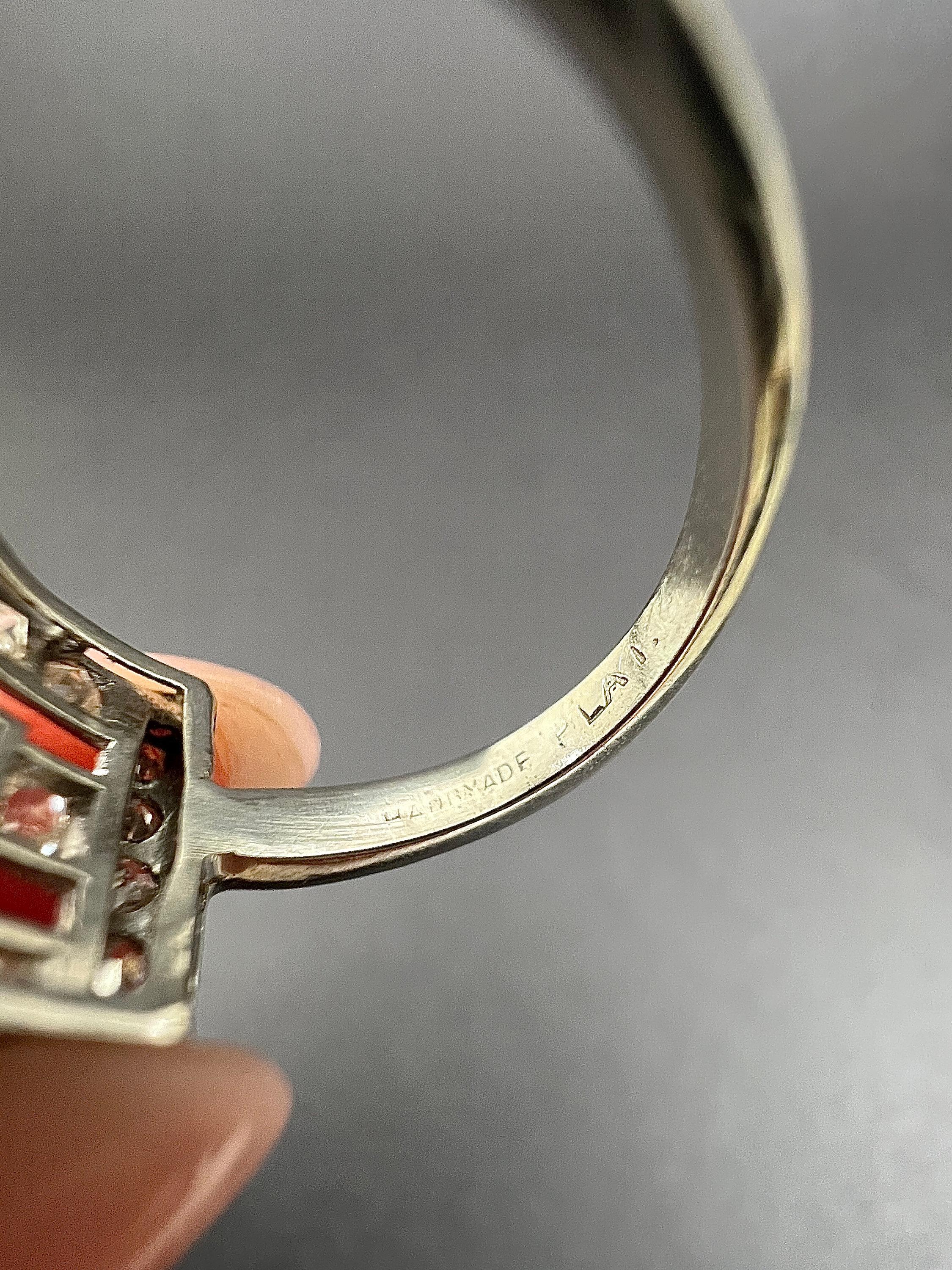 Vintage 1920er Jahre Platin gestempelt, Diamant & Rubin Schnalle Stil Cocktail-Ring im Angebot 6