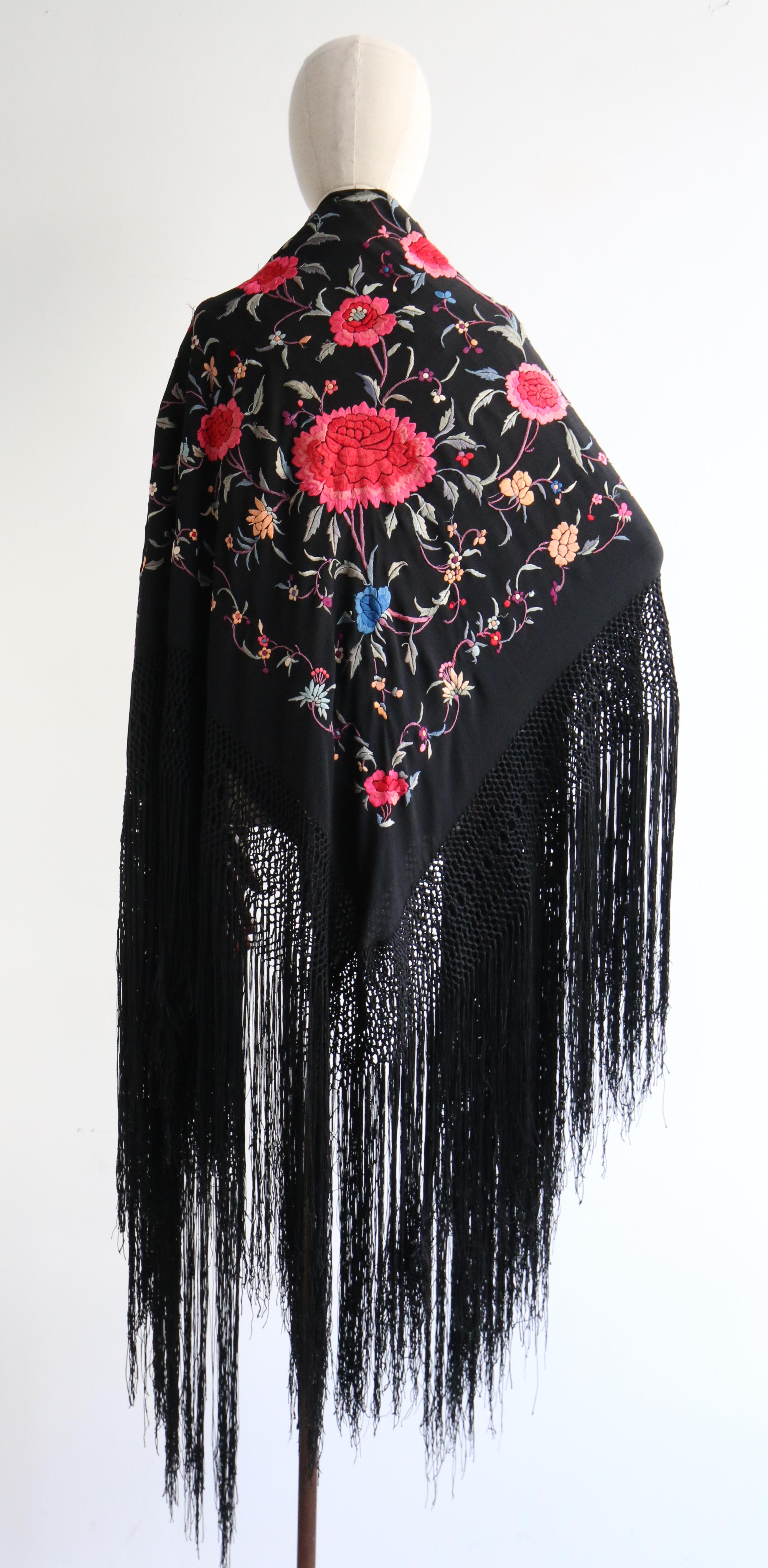 Women's or Men's Vintage 1920's Silk Floral Embroidered Piano Shawl