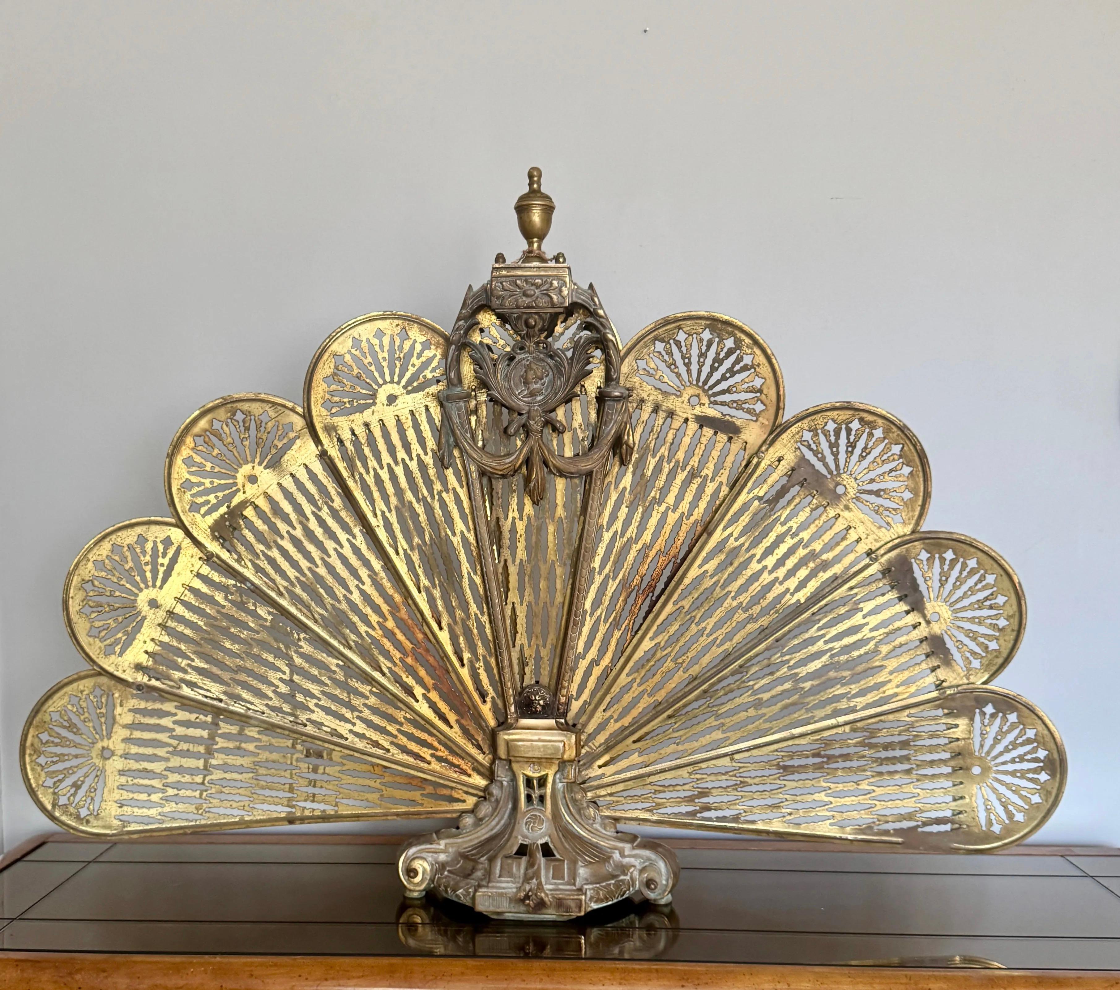 Vintage 1920s Victorian-Style Brass Peacock Cameo Folding Fireplace Fan Screen For Sale 2