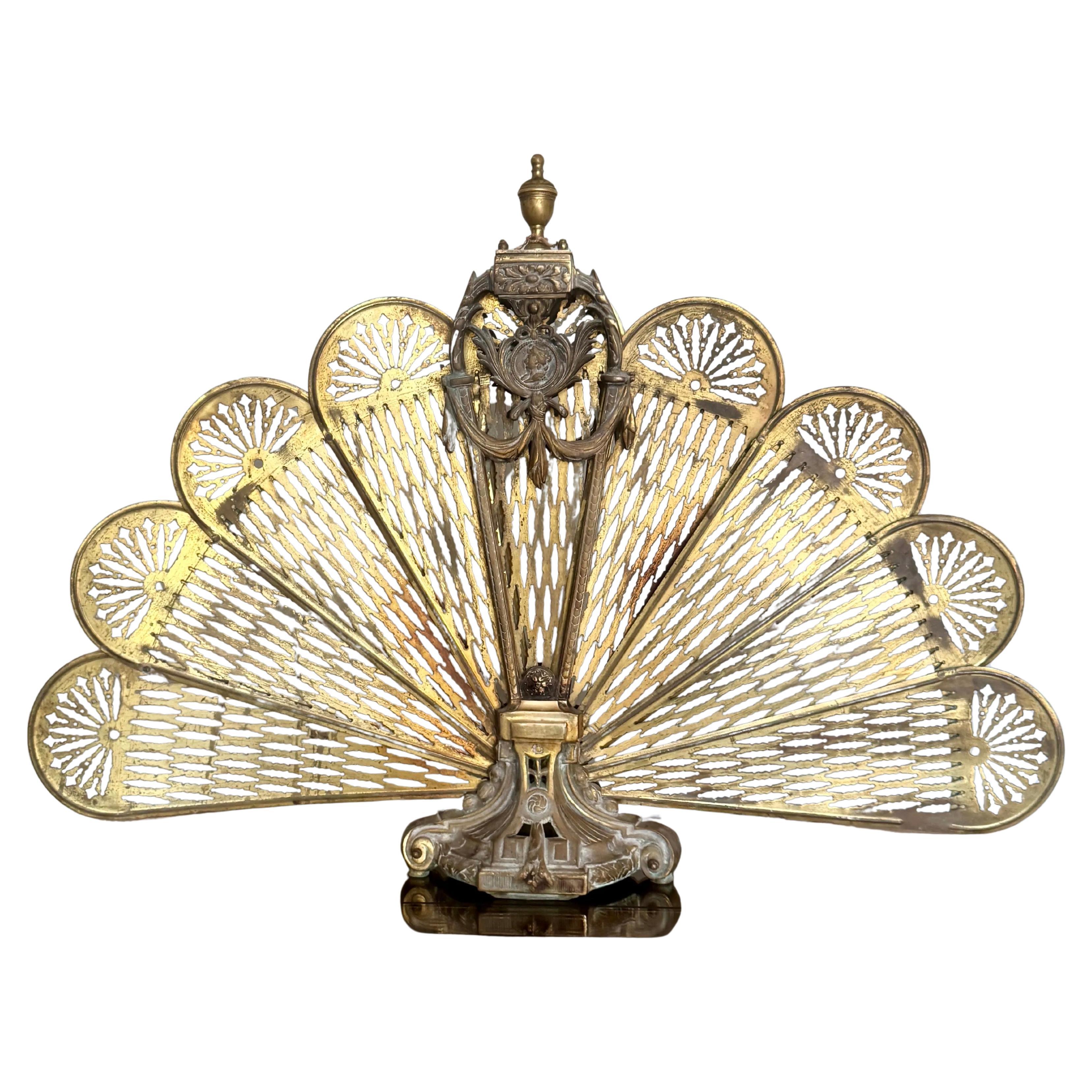 Vintage 1920er Jahre viktorianischen Stil Messing Pfau Kamee Folding Kamin Ventilator Bildschirm