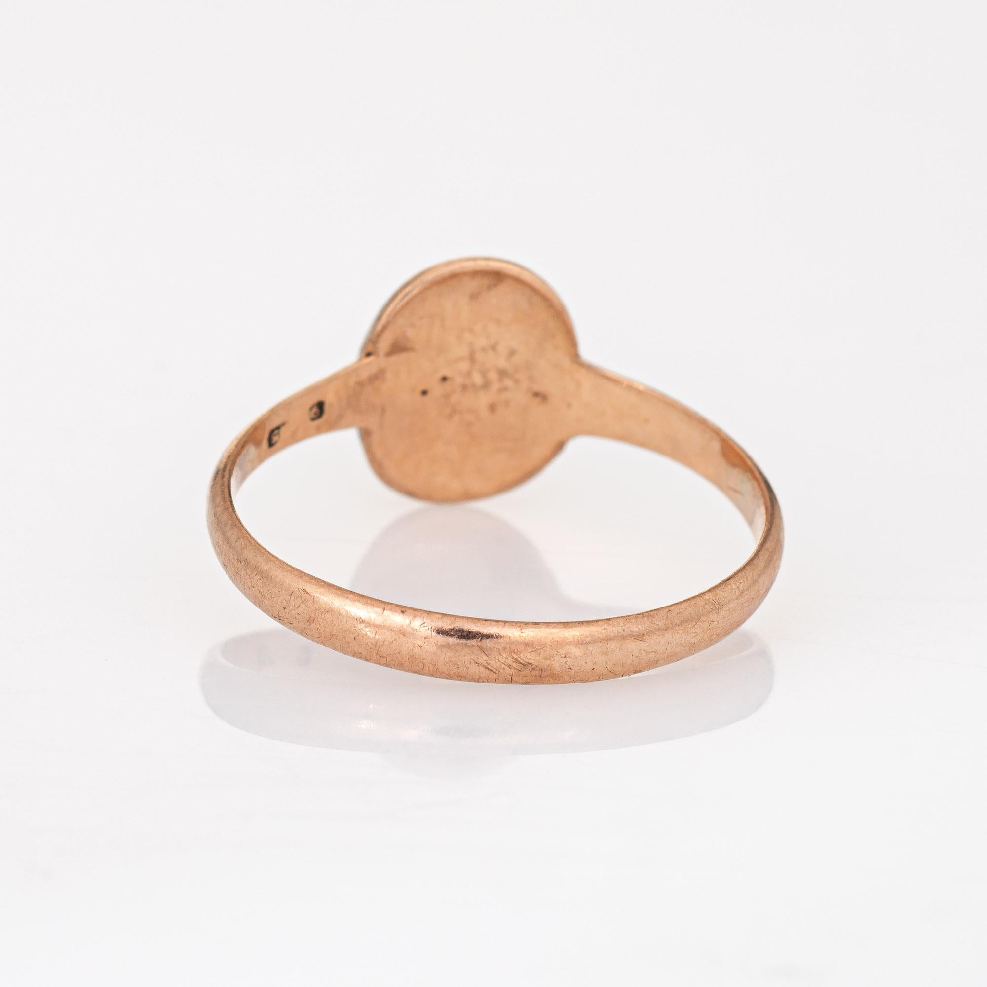 Vintage 1923 Art Deco Signet Ring Small Oval 9k Rose Gold Child Jewelry In Good Condition For Sale In Torrance, CA
