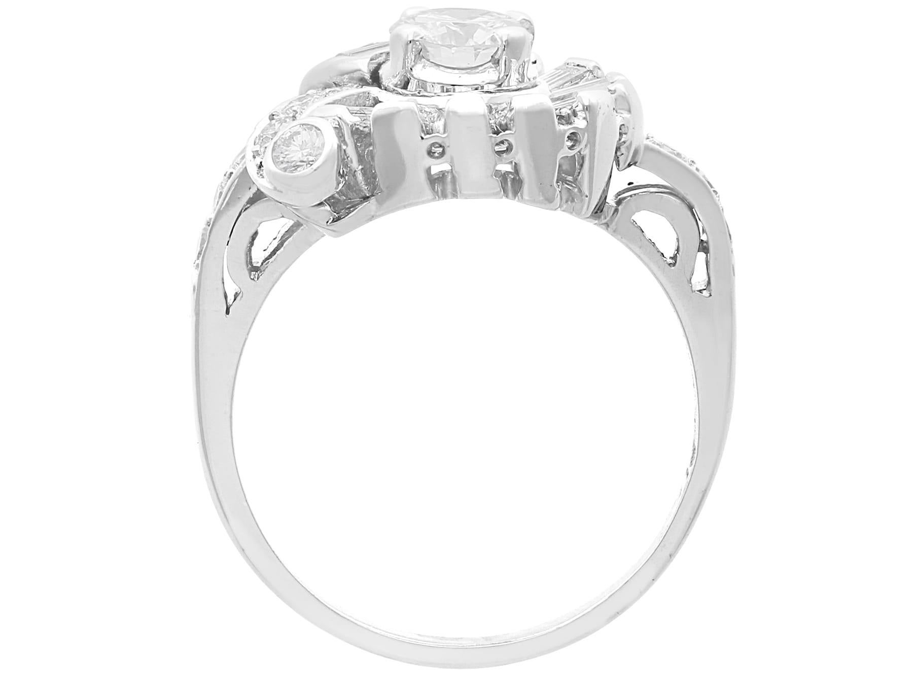 Women's or Men's Vintage 1.92ct Diamond and Platinum Dress Ring For Sale