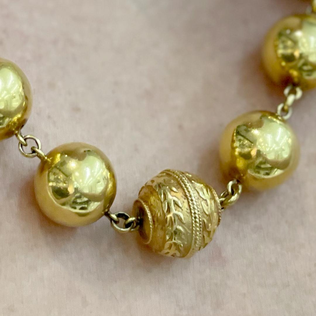 Vintage 19.2K Gold Vintage Portuguese Beads Statement Necklace For Sale 3