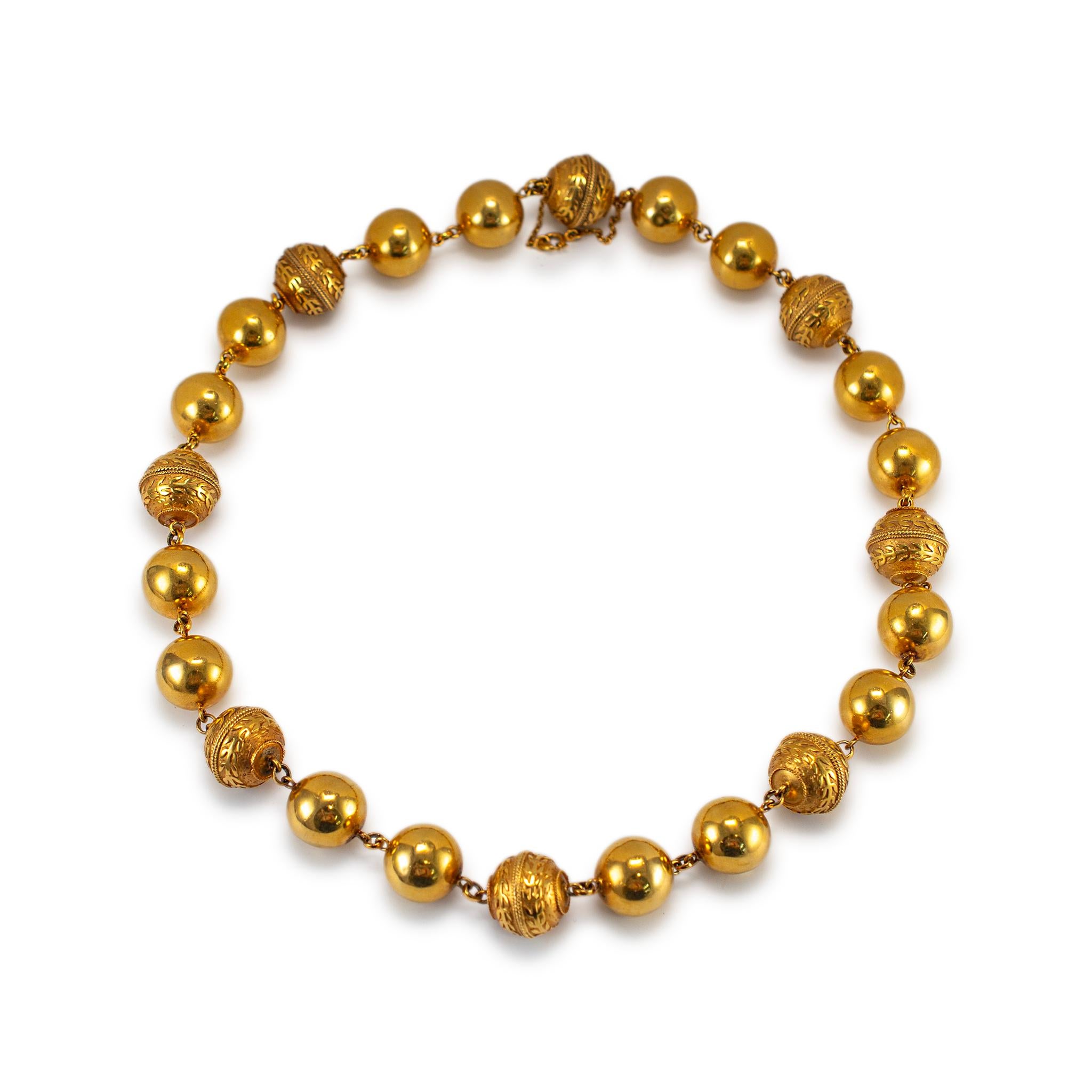 Eine Dame handgefertigt strukturiert und poliert, filigran-Stil 19K Gelbgold einzigen Strang Halskette, Perle Halskette. Die Halskette misst ungefähr 20,00 Zoll in der Länge und wiegt insgesamt 96,00 Gramm. Mit der Gravur 