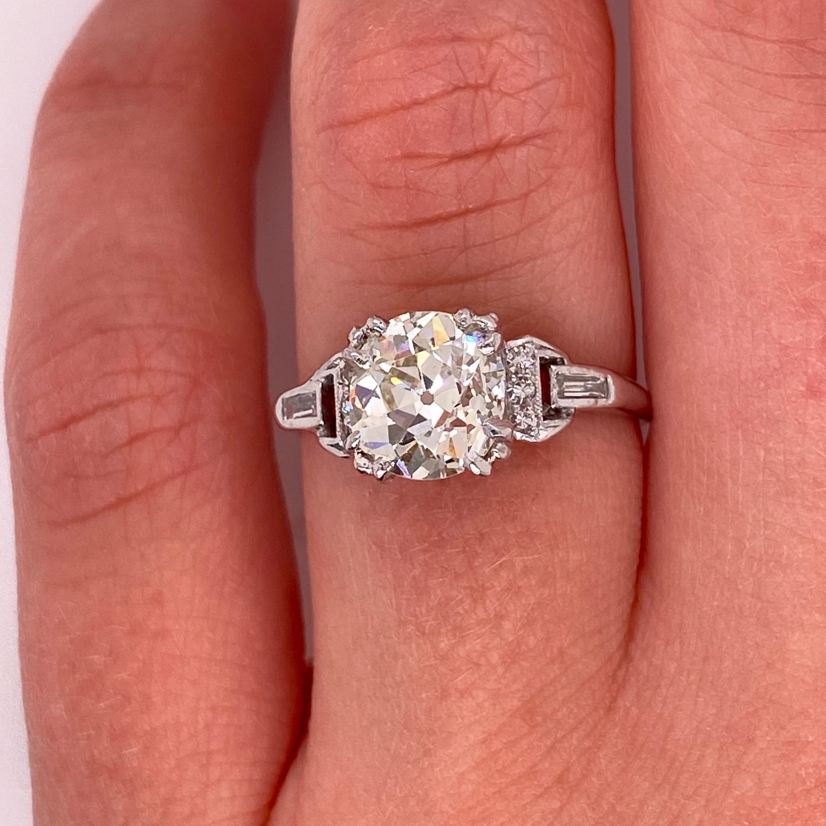Vintage 1930s 1.83 Carat Old Mine Cut Diamond Art Deco Engagement Ring 2