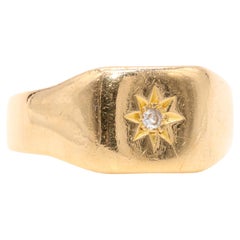Vintage 1930s 18K Yellow Gold Star Set Old Cut Diamond Signet Ring