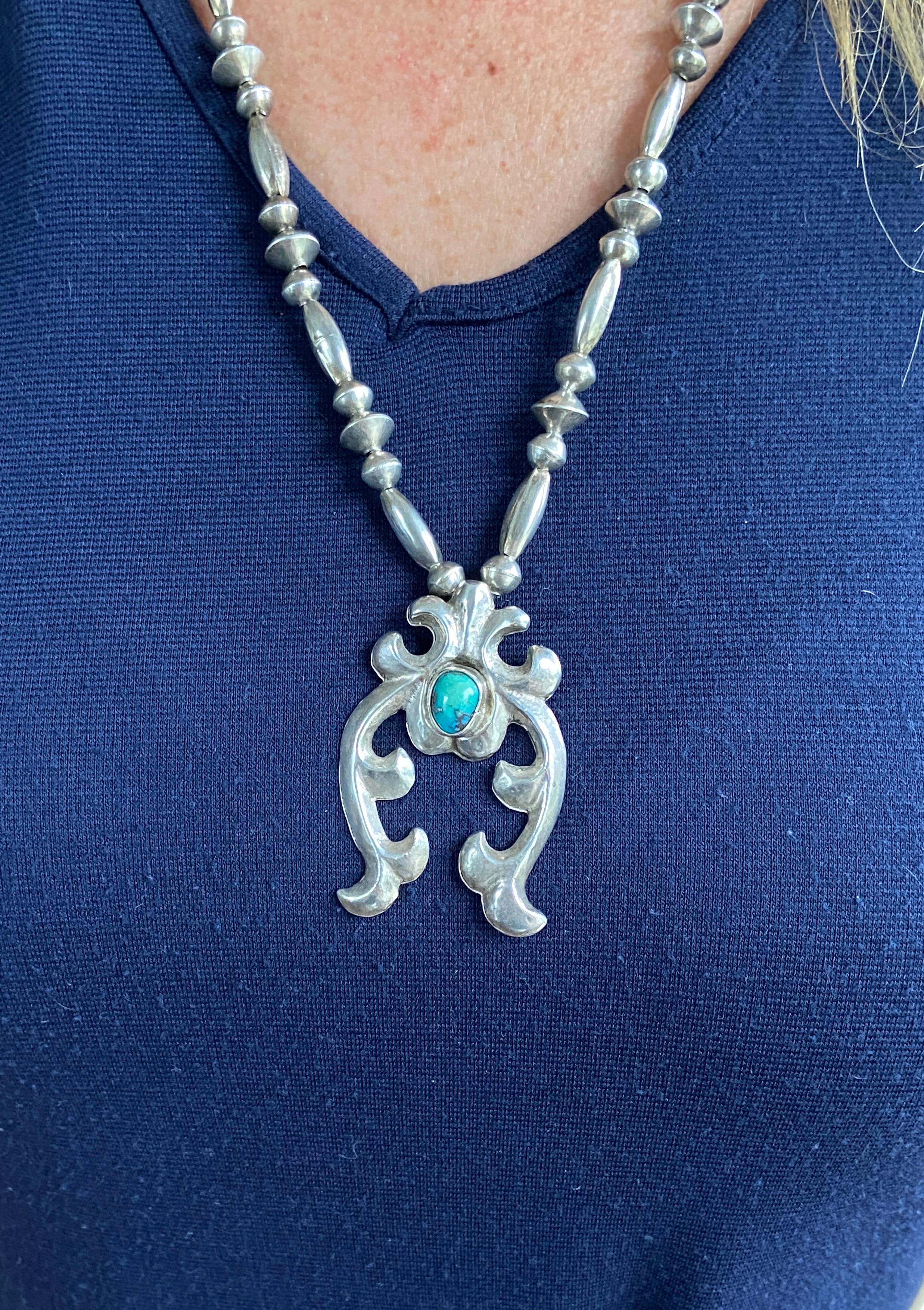 Vintage 1930s - 1940s Navajo Sterling Silver Naja Necklace with Turquoise For Sale 5