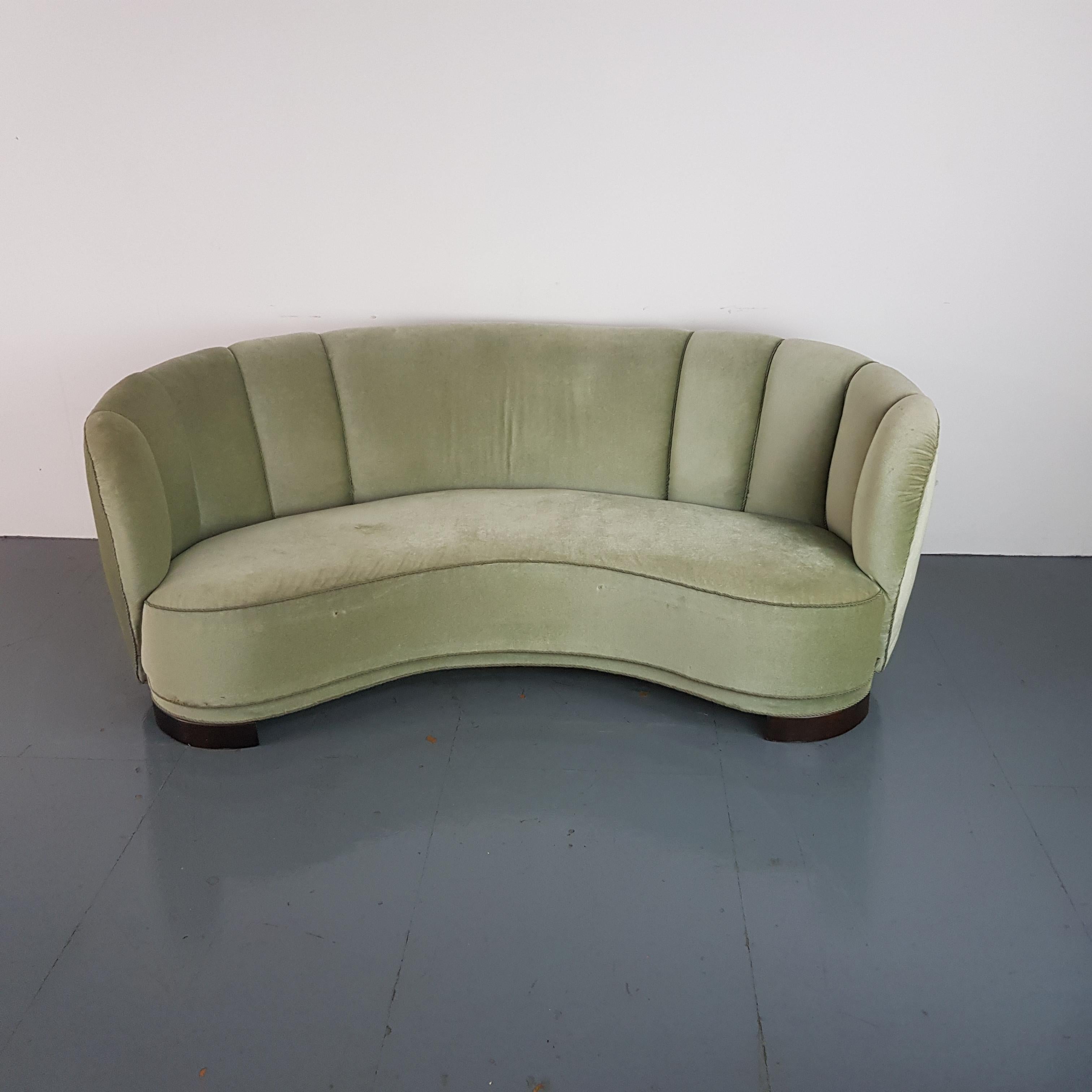 20th Century Vintage 1930s-1940s Danish Banana Sofa with Original Green Velvet Upholstery For Sale