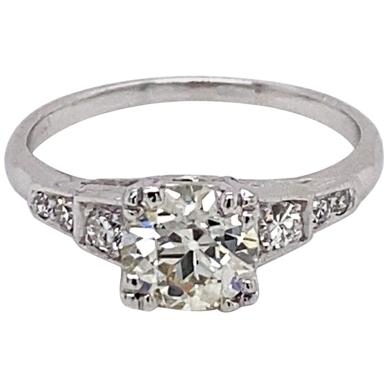 Vintage 1930s Art Deco 1.16 Carat European Cut Diamond Platinum Ring For Sale