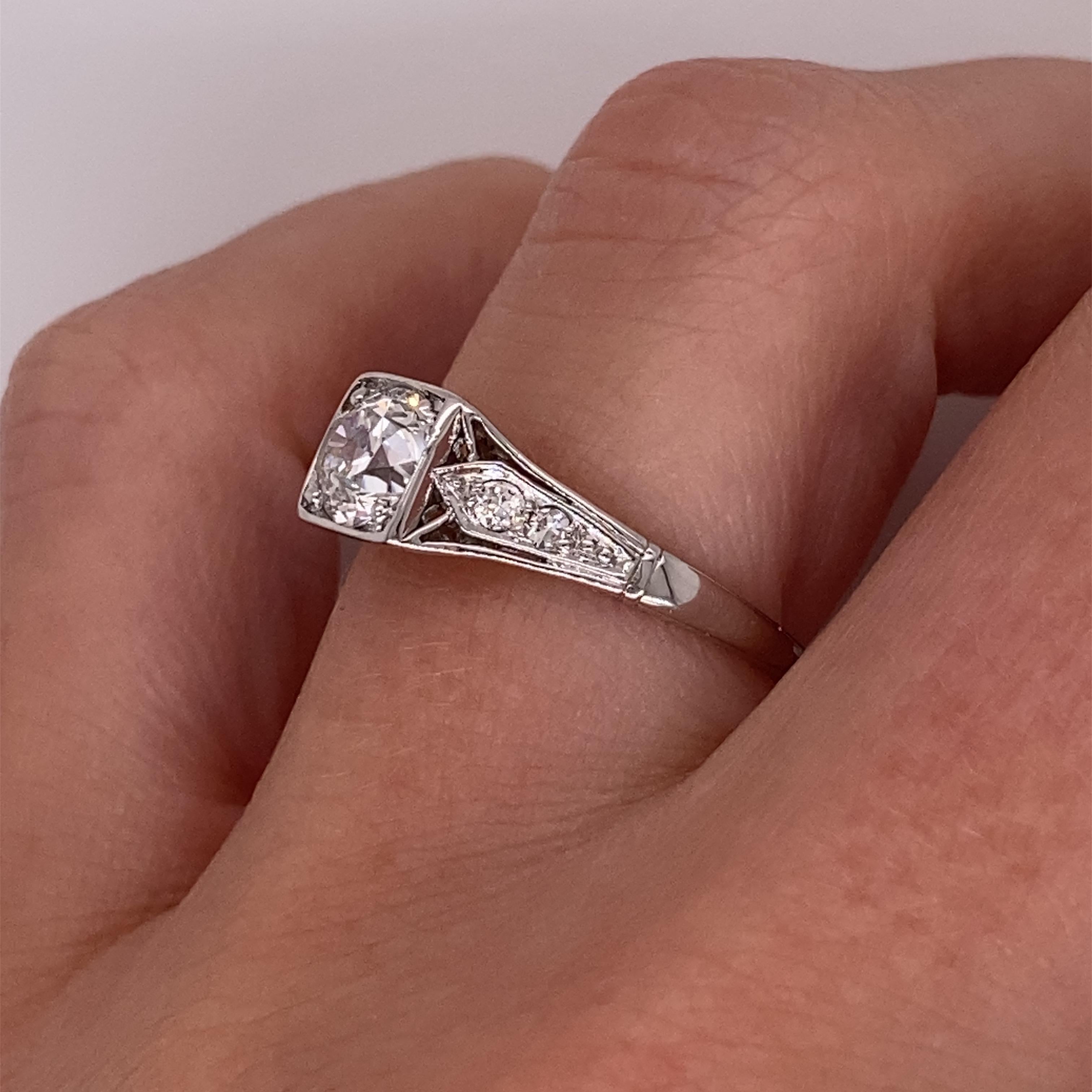 Vintage 1930s Art Deco Diamond Ring .70 Carat In Good Condition In Boston, MA