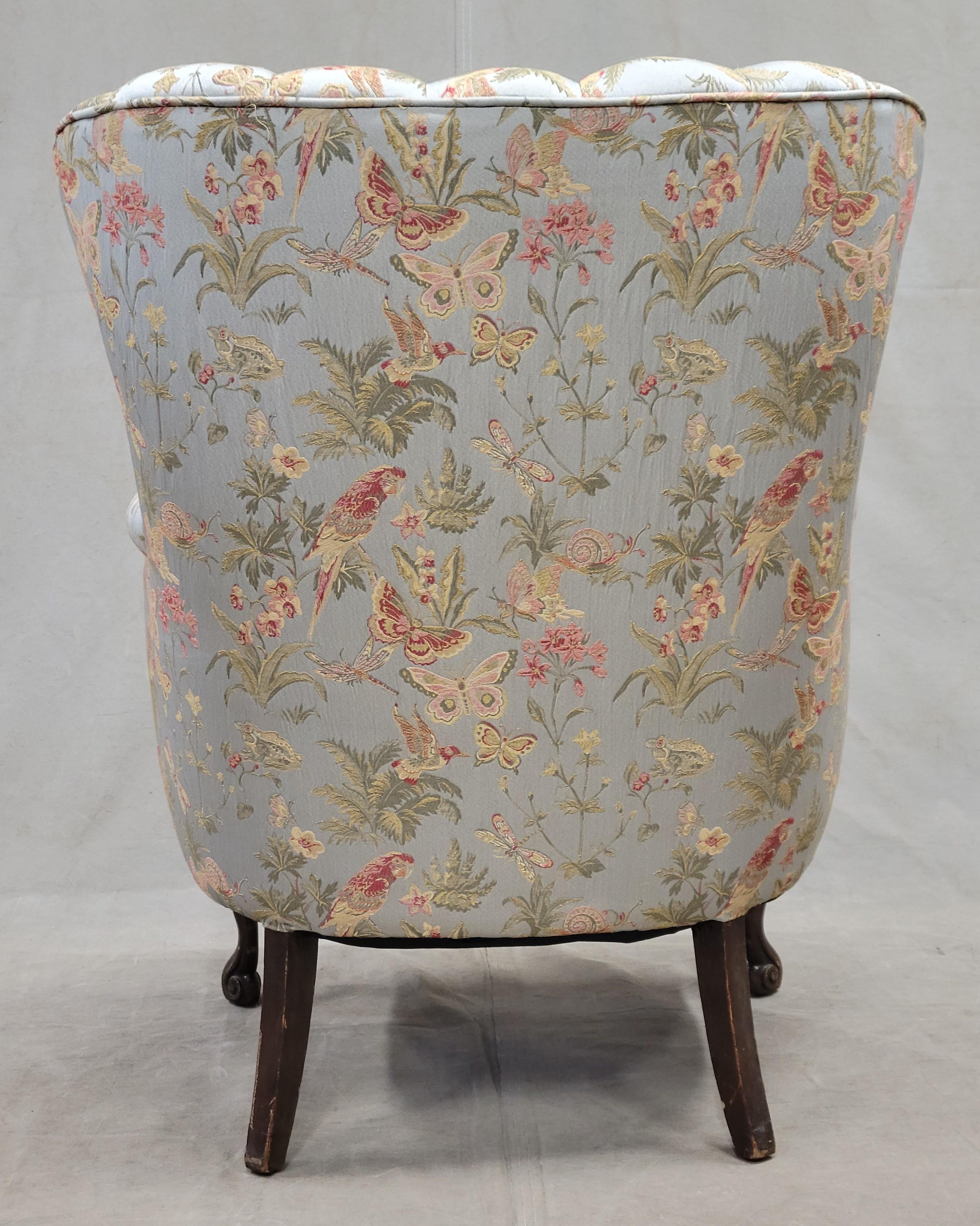 Mid-20th Century Vintage 1930s Art Deco Fan Back Armchair With Kravet Botanical Upholstery For Sale