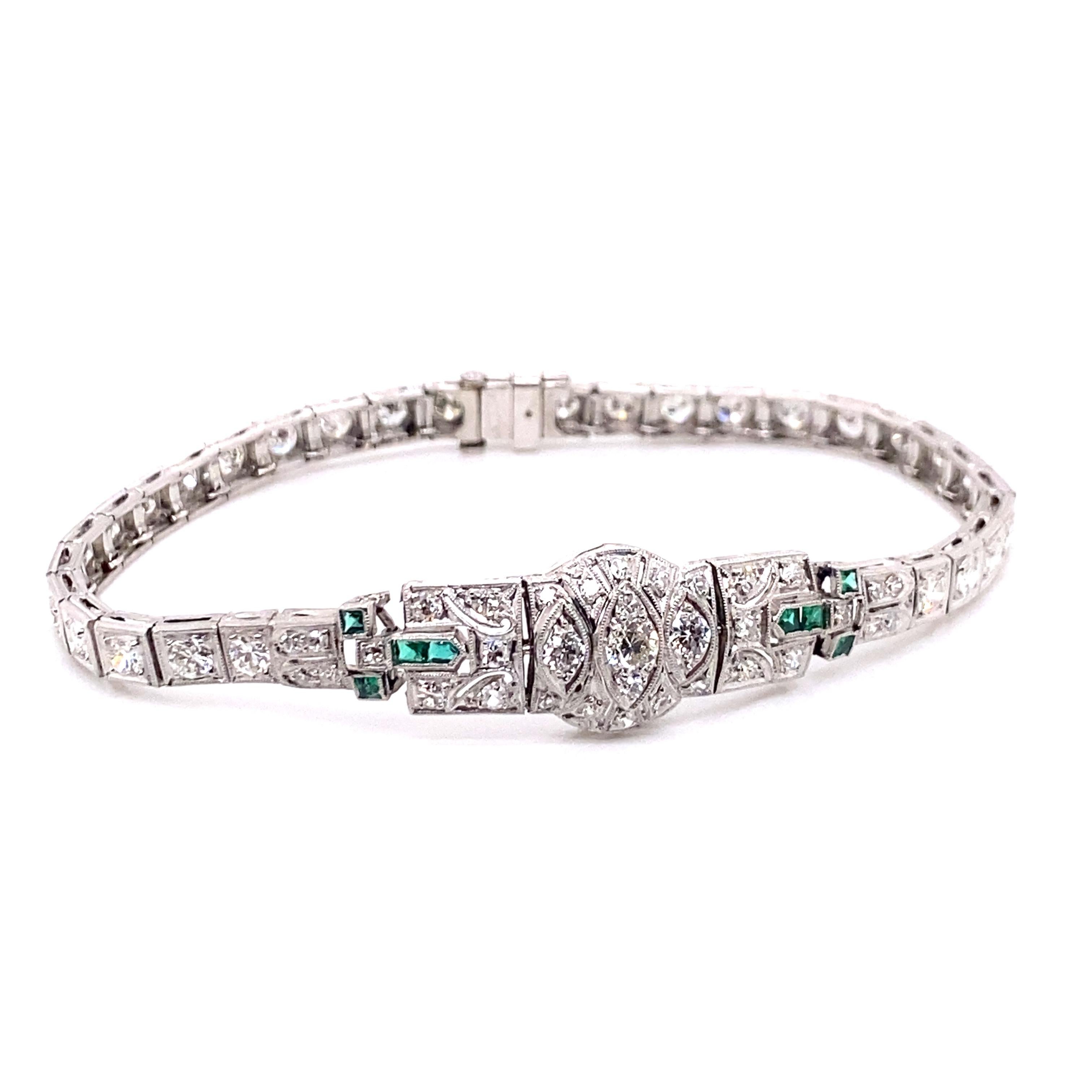 Vintage 1930er Jahre Art Deco Platin Diamant und Smaragd Armband (Alteuropäischer Schliff) im Angebot