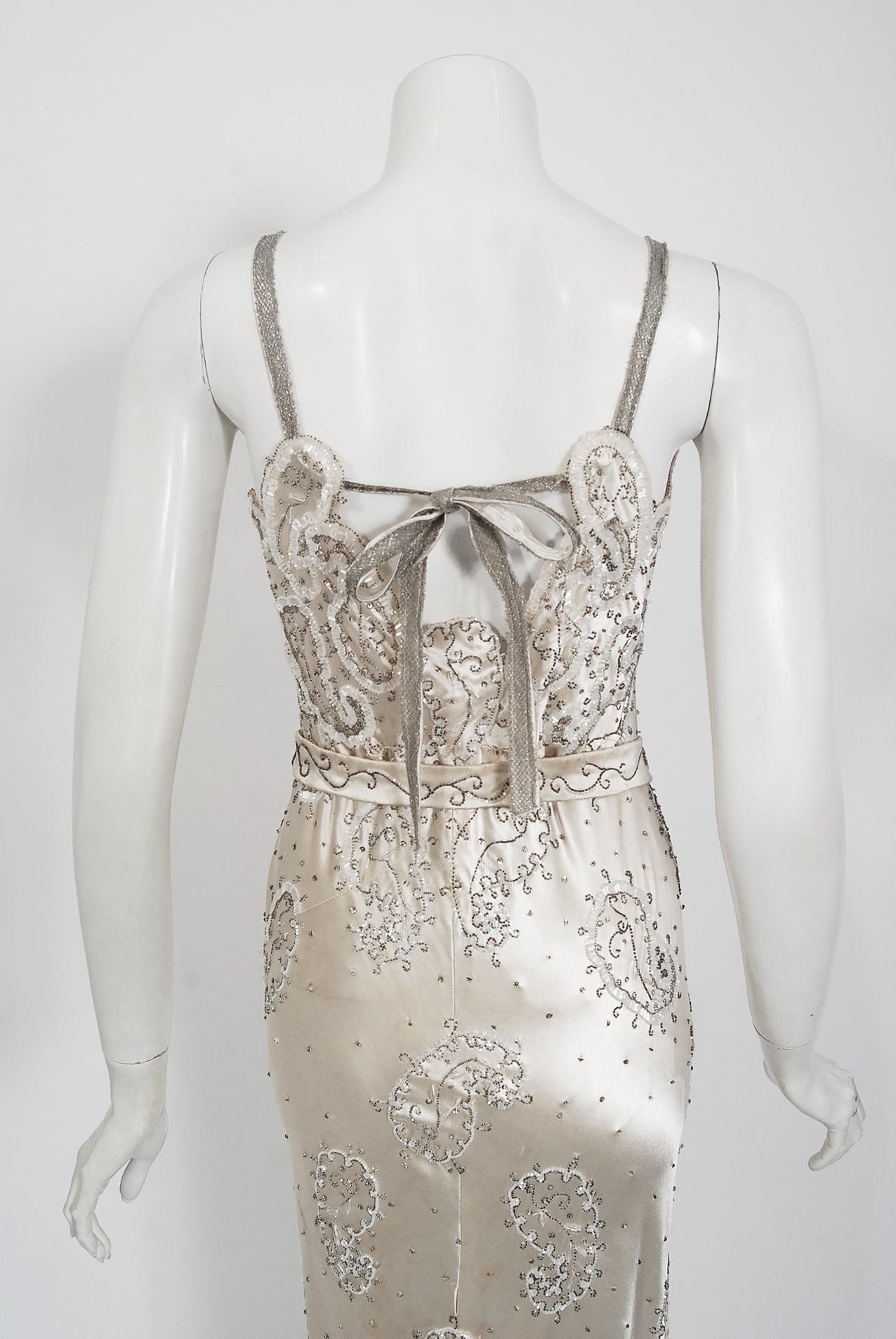 Vintage 1930's Beaded Ivory Silk Satin Appliqué Sculpted Bias-Cut Bridal Gown 2