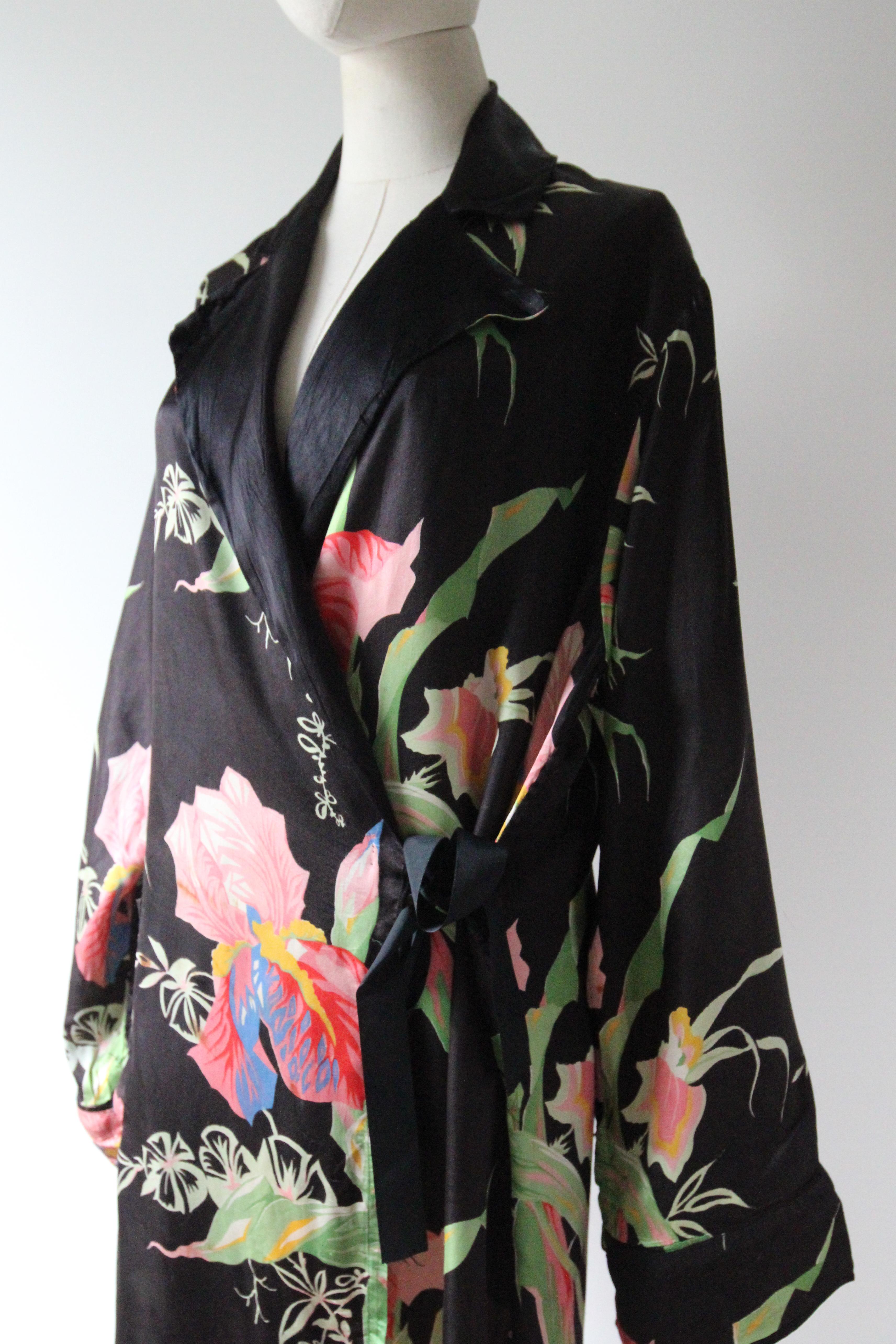 Vintage 1930's black silk floral iris print dressing gown 1940's lingerie 1
