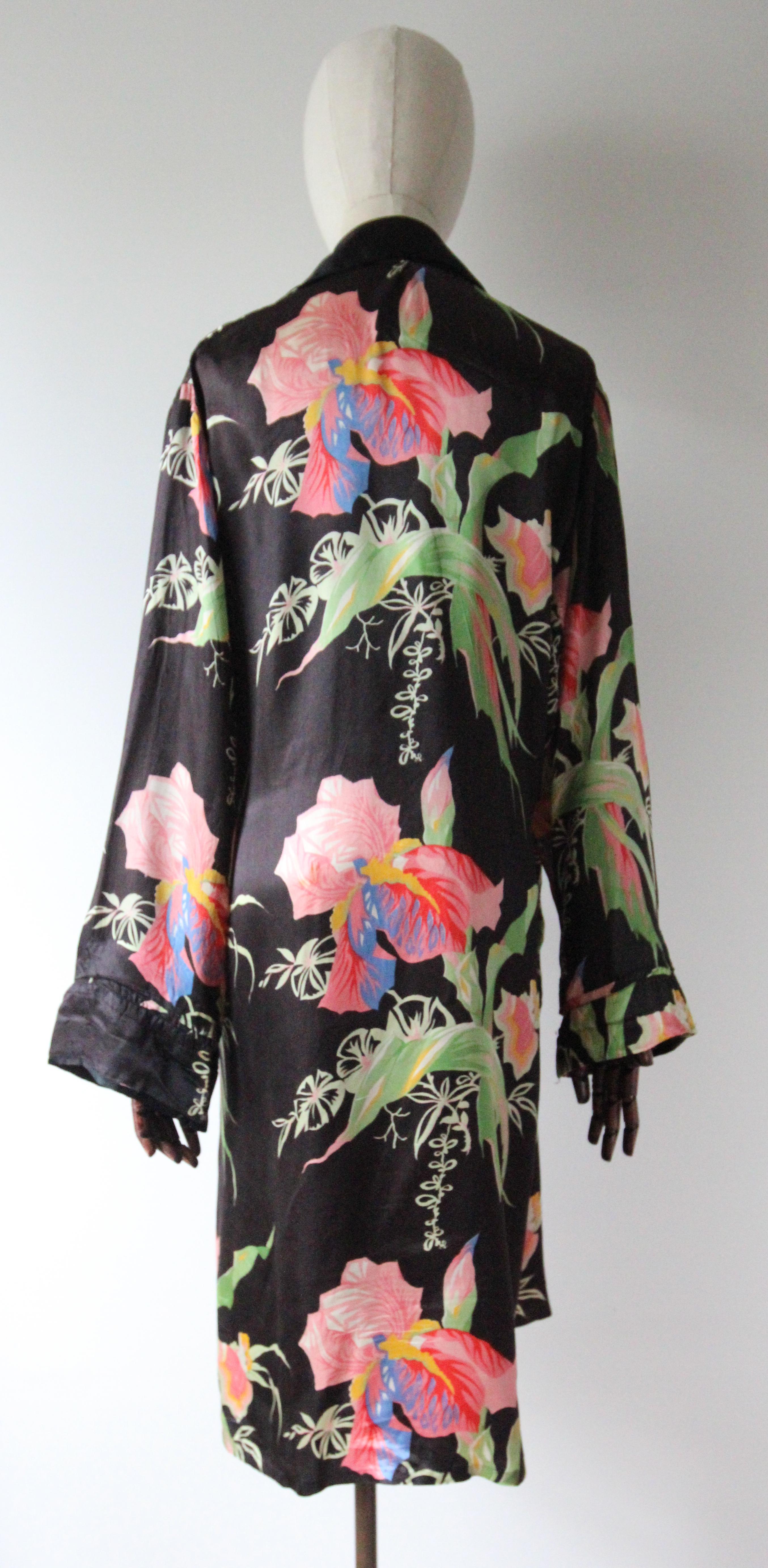 Vintage 1930's black silk floral iris print dressing gown 1940's lingerie 2