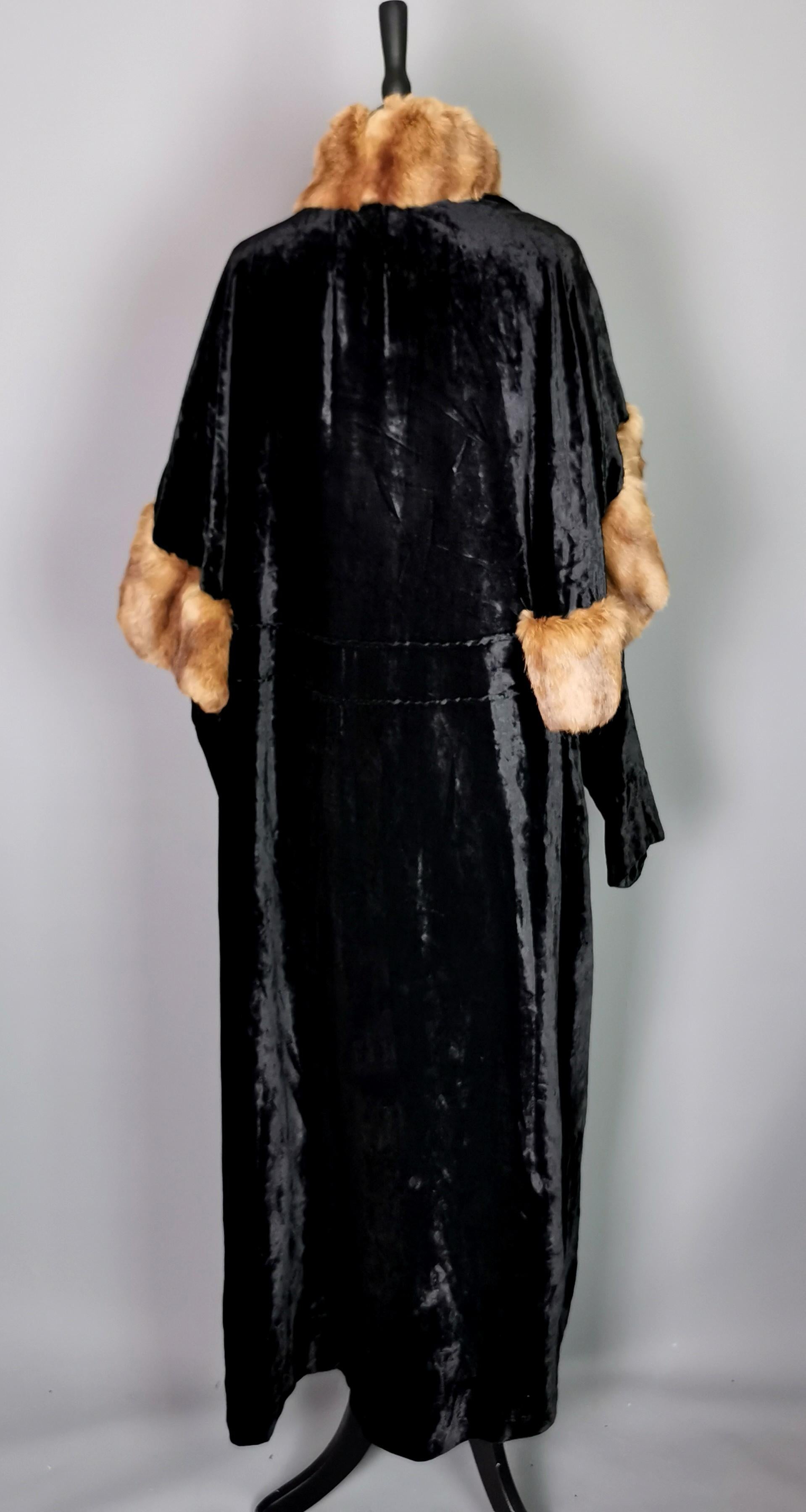 Vintage 1930's Black silk velvet opera cape, caped sleeve, Mink fur trim  2