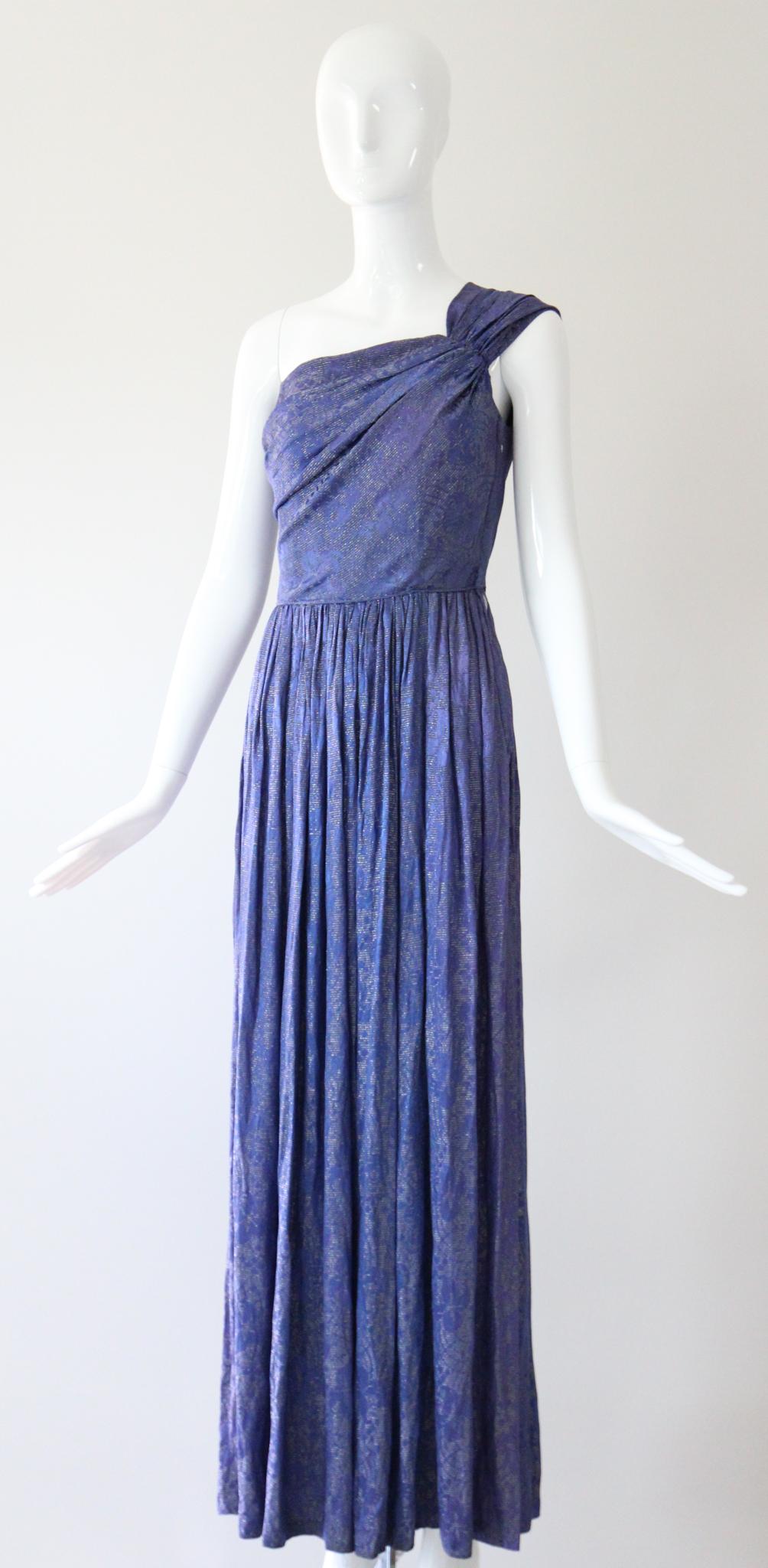 Vintage 1930's evening gown Silver Lamé Silk Gown one shoulder dress UK 8 US 4 For Sale 2