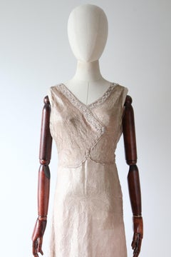 Vintage 1930's Blush Silk and Gold Lamé Beaded Evening Gown 1930 dress UK 8 US 4