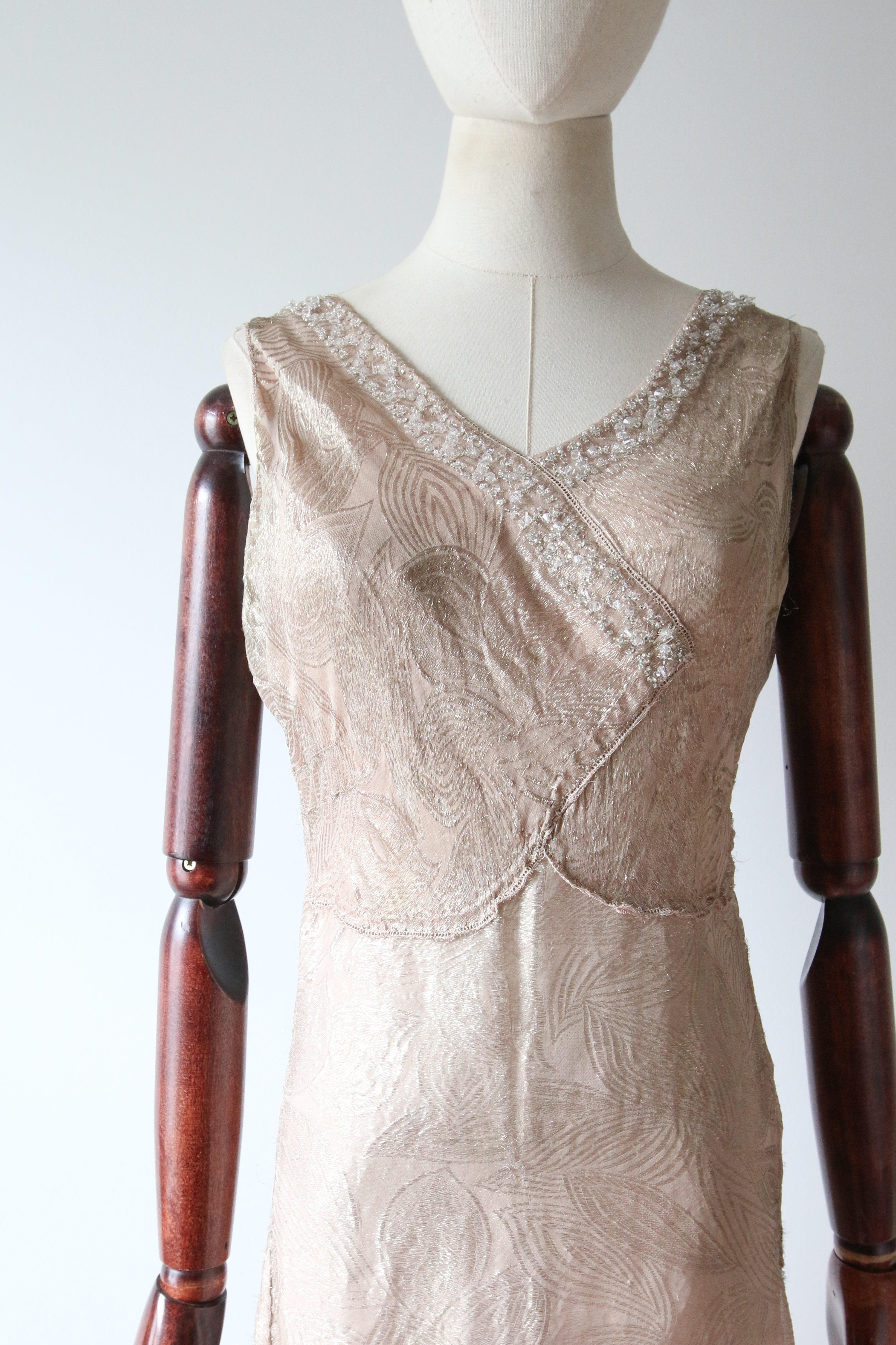 Vintage 1930's Blush Silk and Gold Lamé Beaded Evening Gown 1930 dress UK 8 US 4 In Fair Condition For Sale In Cheltenham, GB