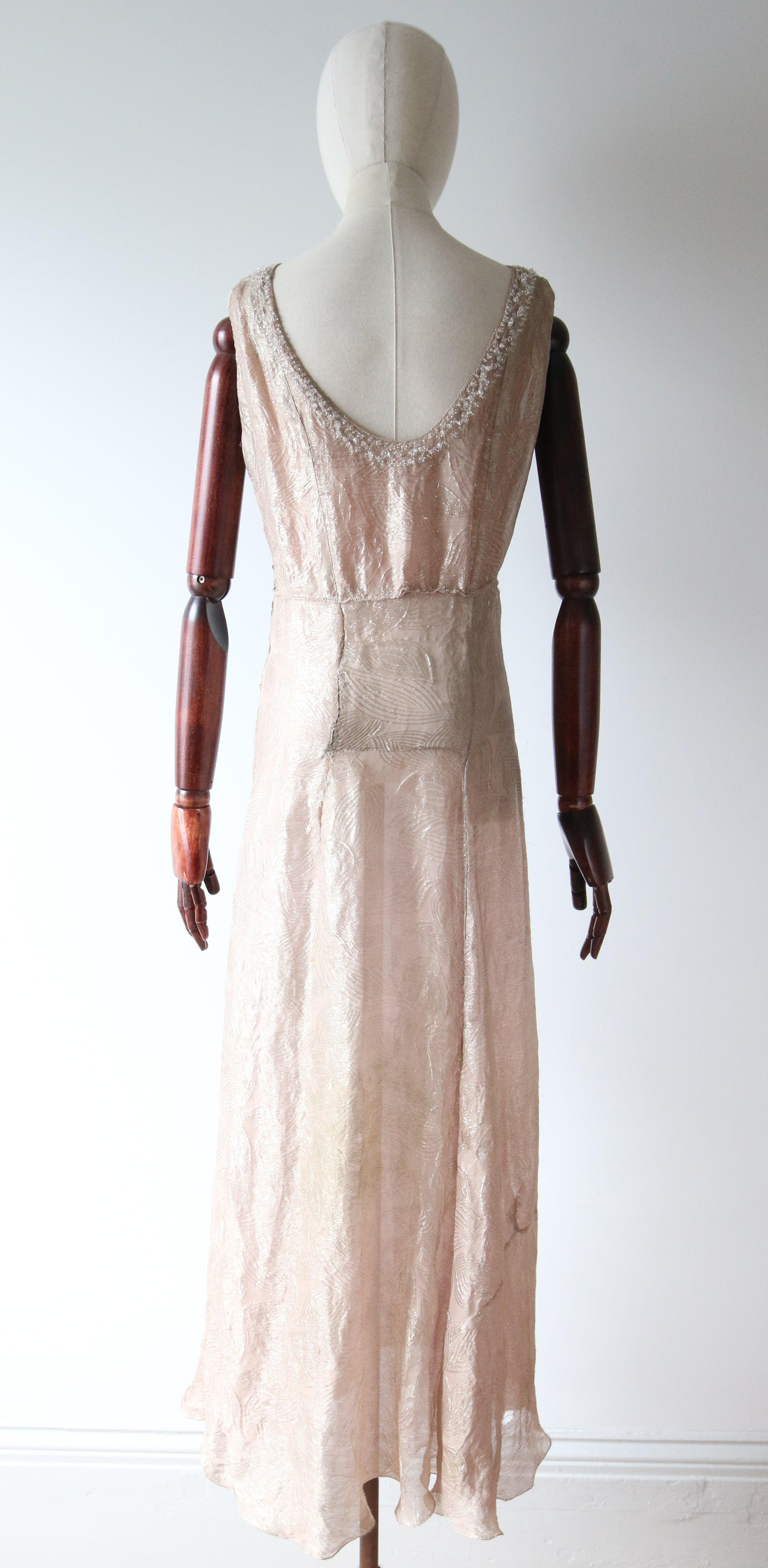 Vintage 1930's Blush Silk and Gold Lamé Beaded Evening Gown 1930 dress UK 8 US 4 For Sale 4