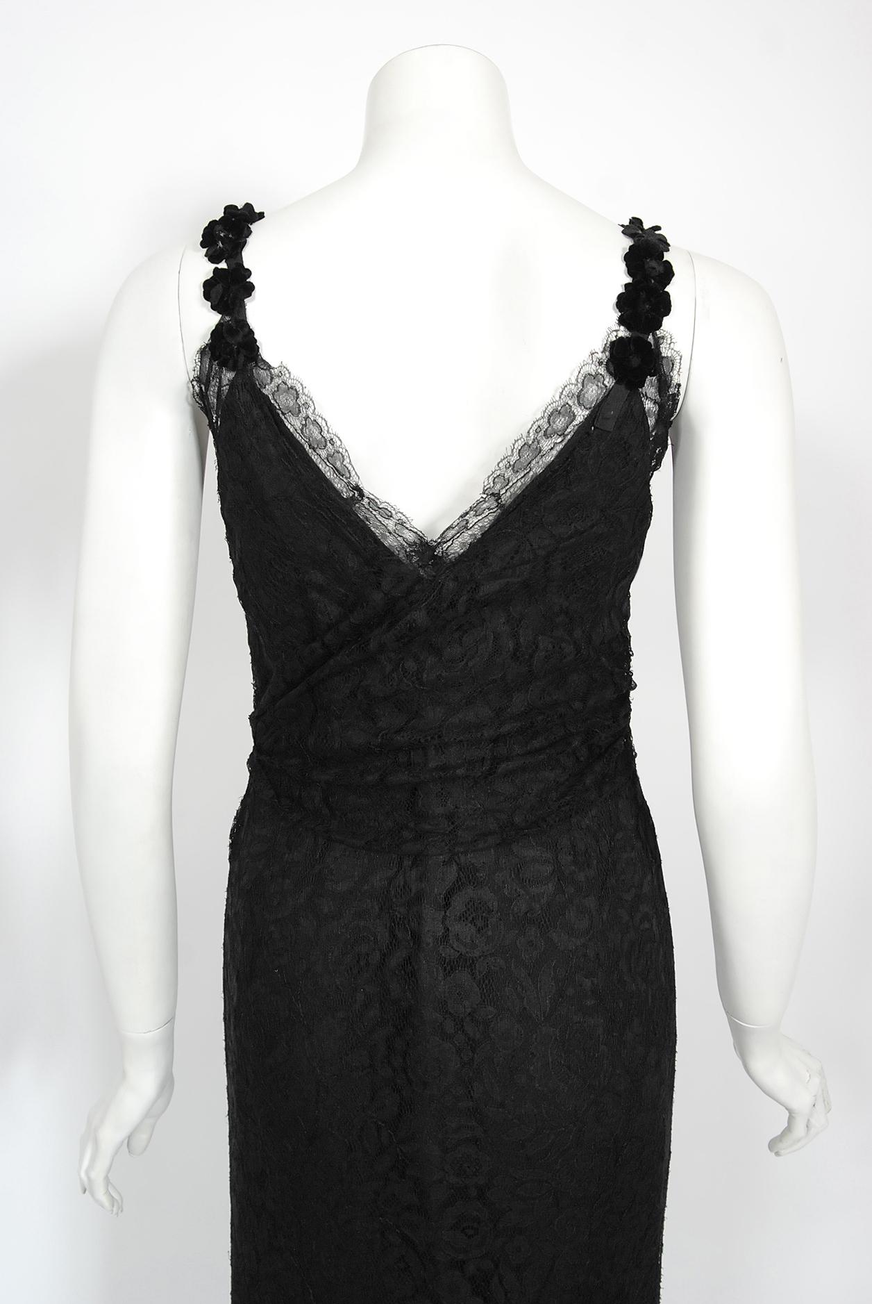 Vintage 1930's BONWIT TELLER Couture Schwarzes Kleid mit Spitzenapplikationen und Schrägschnitt im Angebot 10