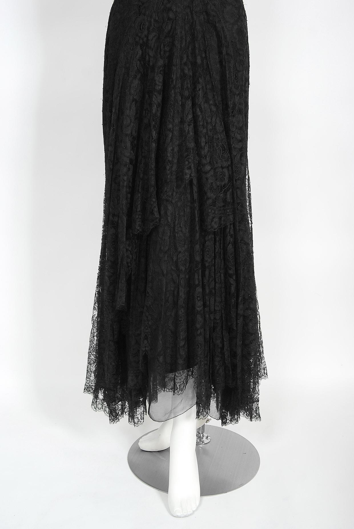 Vintage 1930's Bonwit Teller Couture Black Scalloped Lace Appliqué Bias-Cut Gown For Sale 1