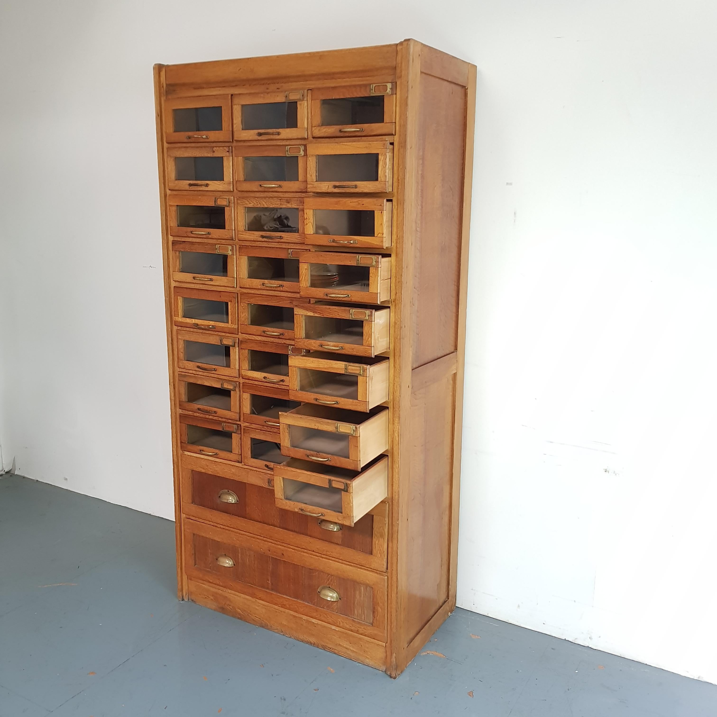 Vintage 1930s British Haberdashery Cabinet In Good Condition For Sale In Lewes, East Sussex