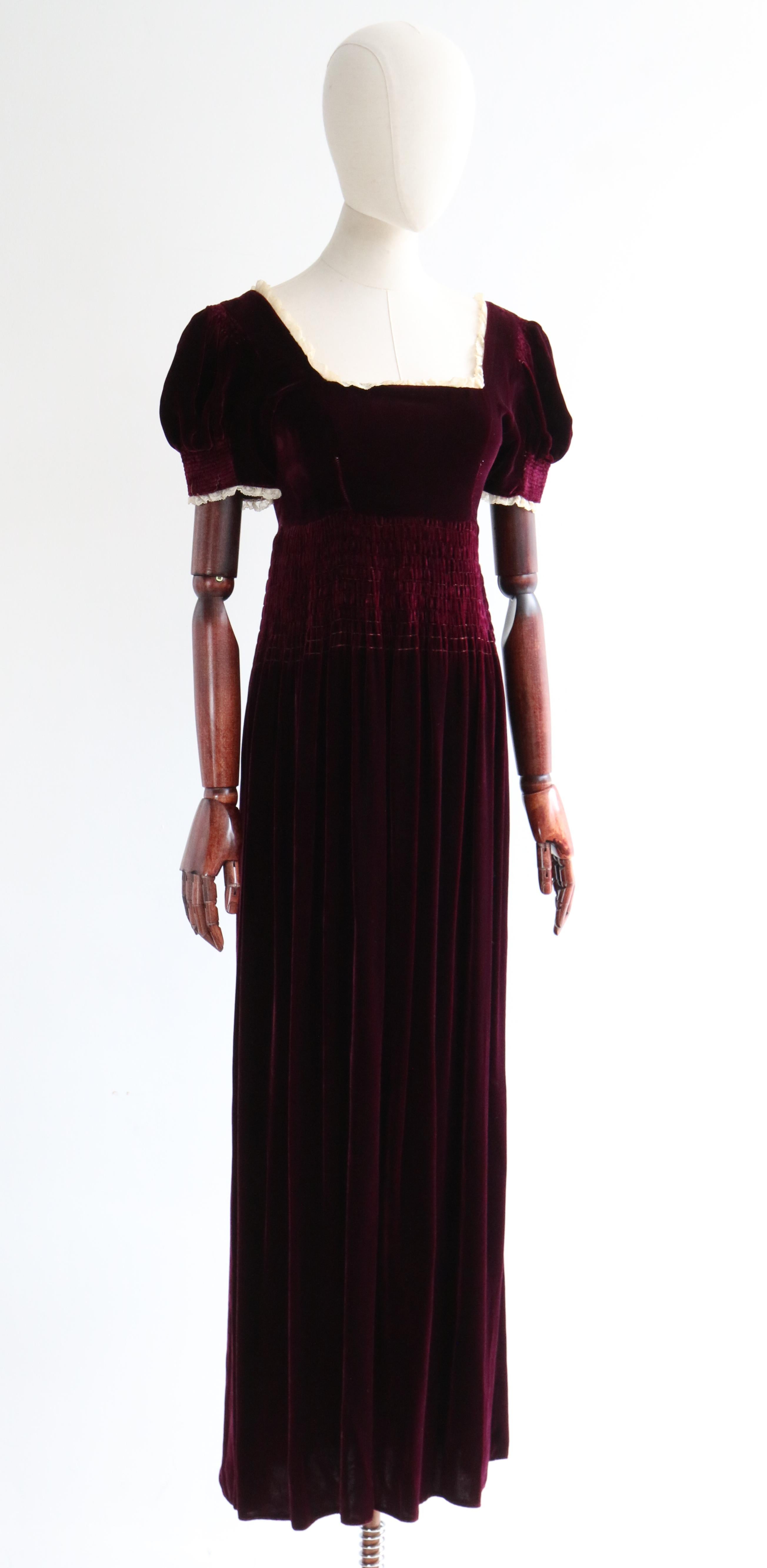 Black Vintage 1930's Burgundy Silk Velvet Dress UK 6-8 US 2-4 For Sale