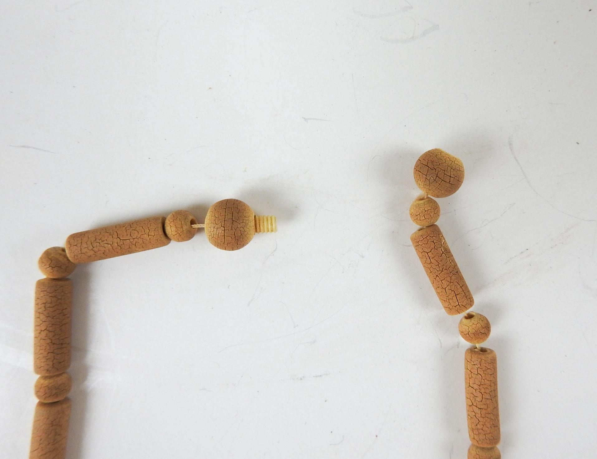 Vintage 1930's Carved Butterscotch Bakelite Rose Necklace For Sale 1