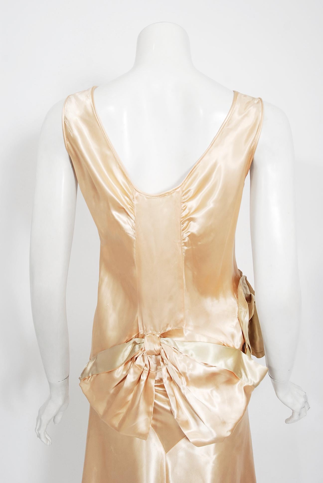 Vintage 1930's Champagne-Pink Silk Satin Floral Applique Bias-Cut Bridal Gown  2