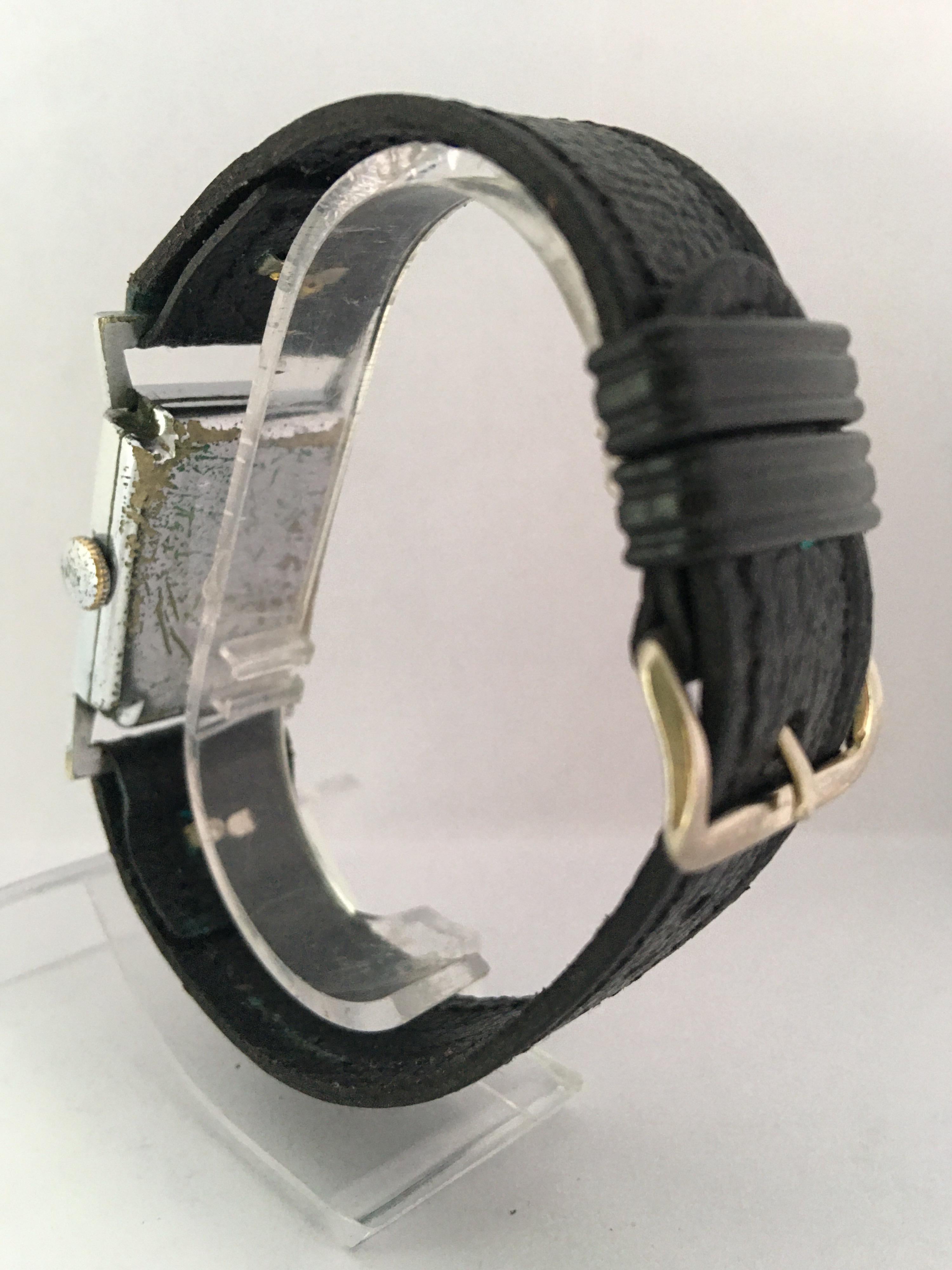 Art Deco Vintage 1930s Chromium-Plated MEDA 'Roamer' Swiss Mechanical Watch