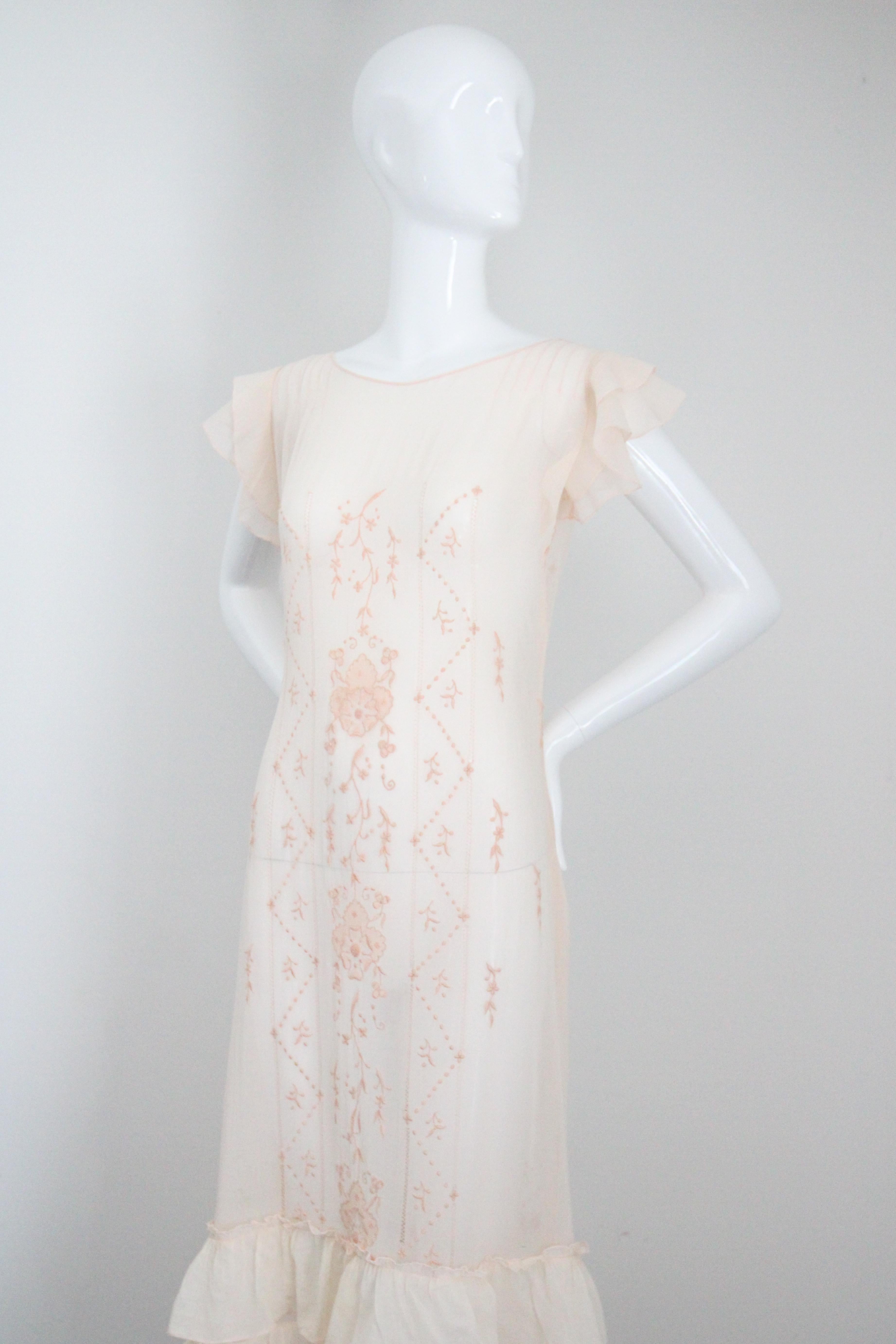 Vintage 1930's Cotton Embroidered Day Dress Pale Pink Floral 1930s UK 8 US 4 For Sale 5