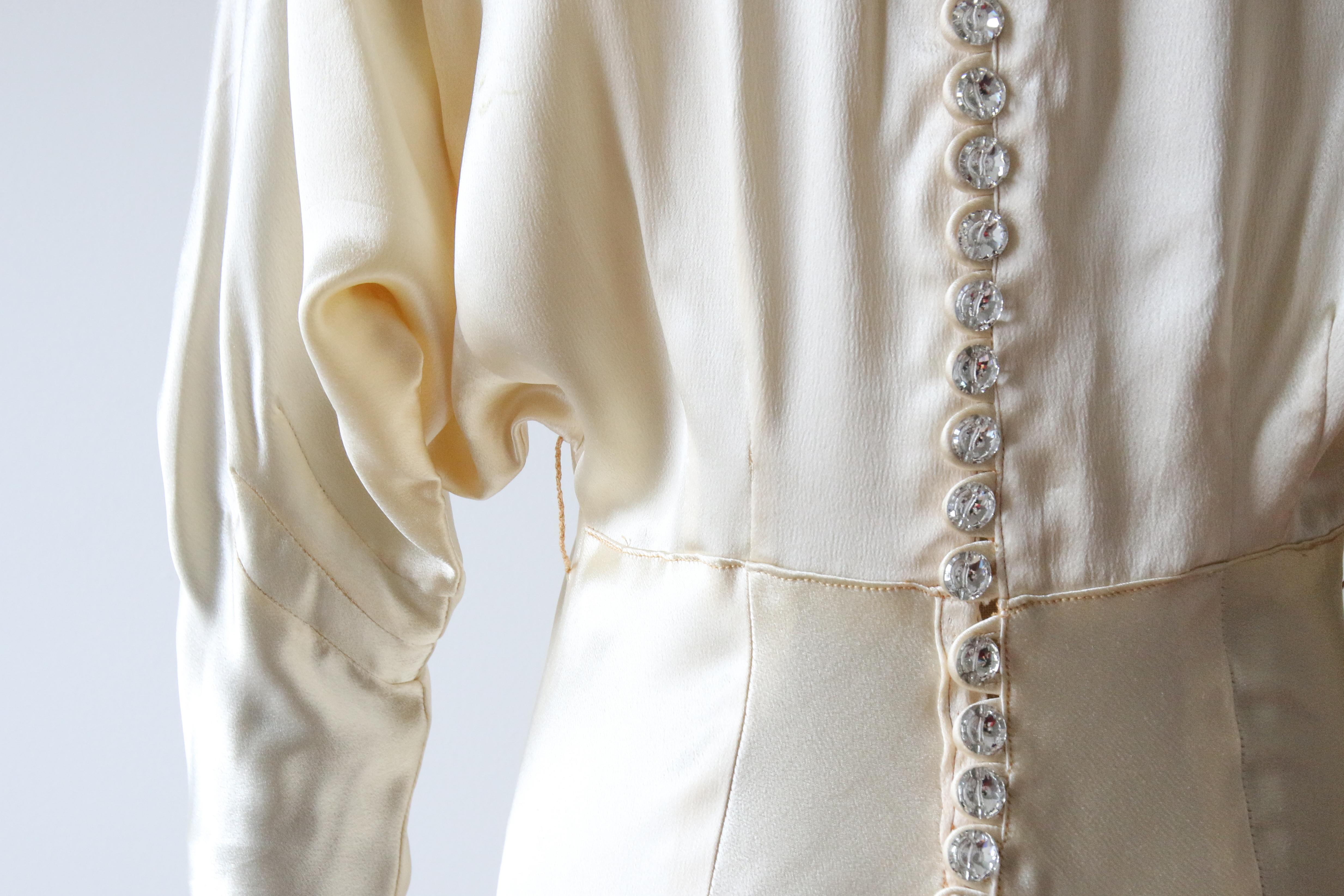 Vintage 1930's Cream Satin Dress Bis Cut Silk Rhinestone Button Gown UK 10 US 6 For Sale 7