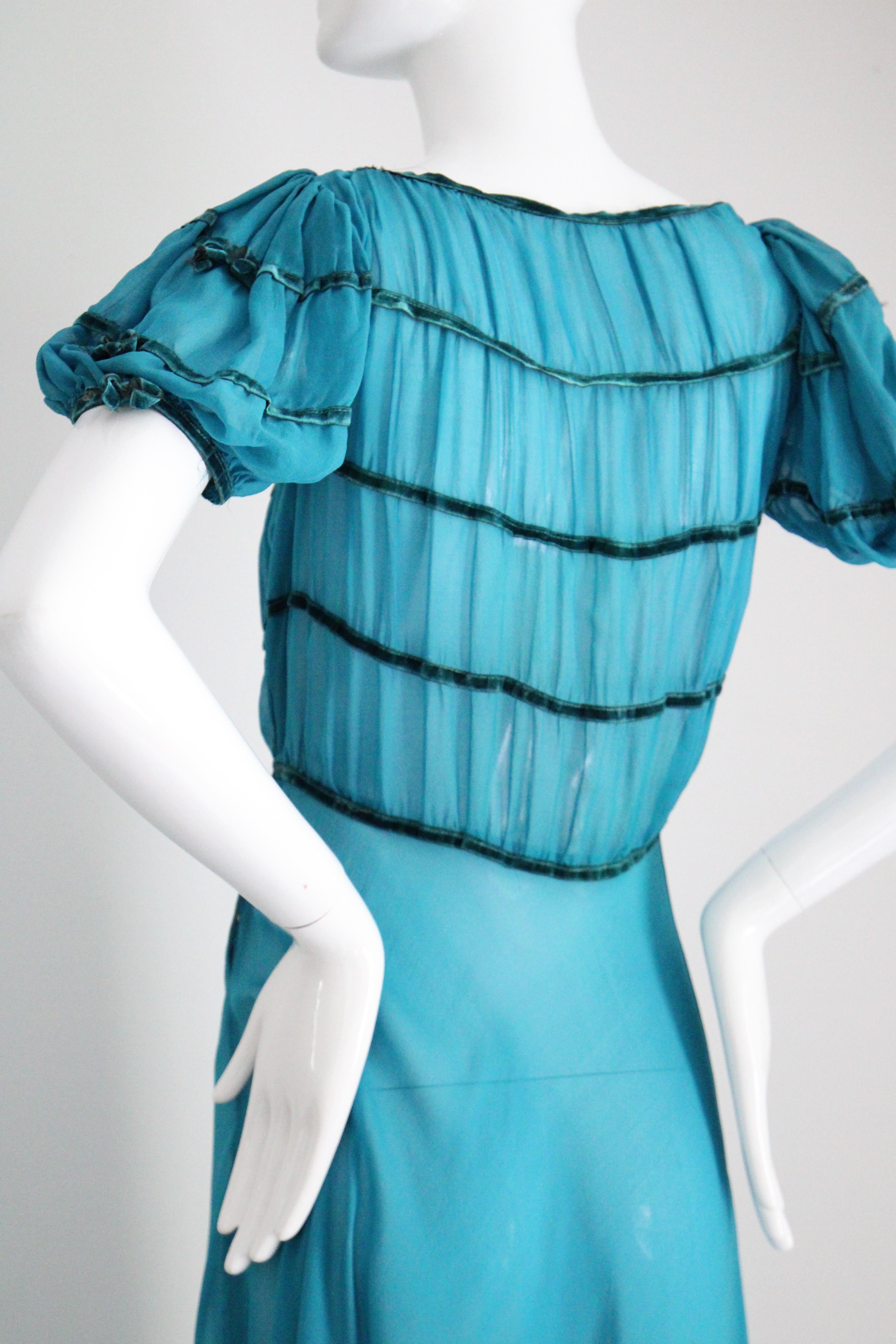 Vintage 1930's Dress Turquoise blue silk chiffon velvet  robe à nœuds UK 8 US 4 en vente 6