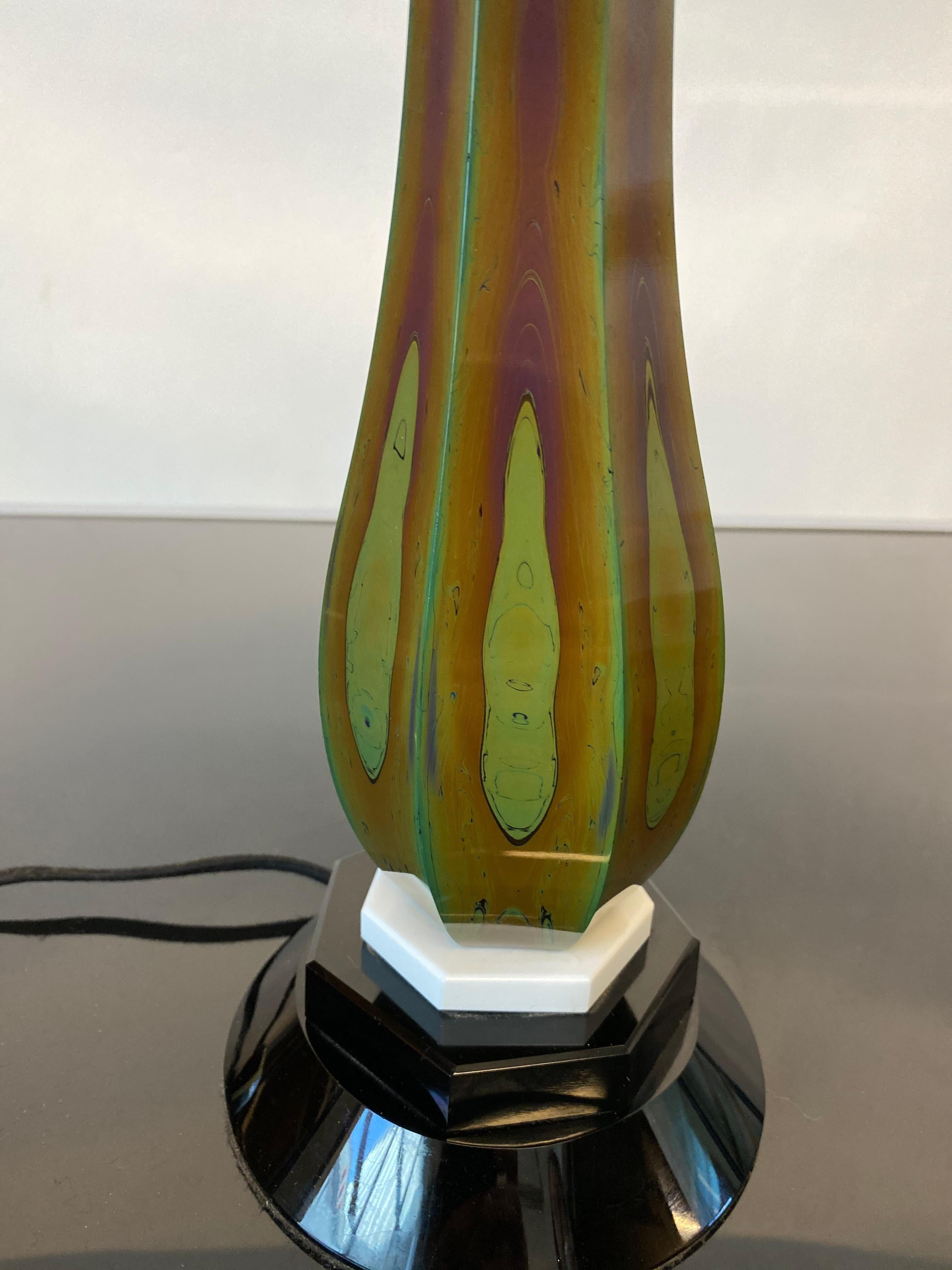 Vintage 1930s Fine French Art Deco Multicolored Cut Glass Table Lamp For Sale 1