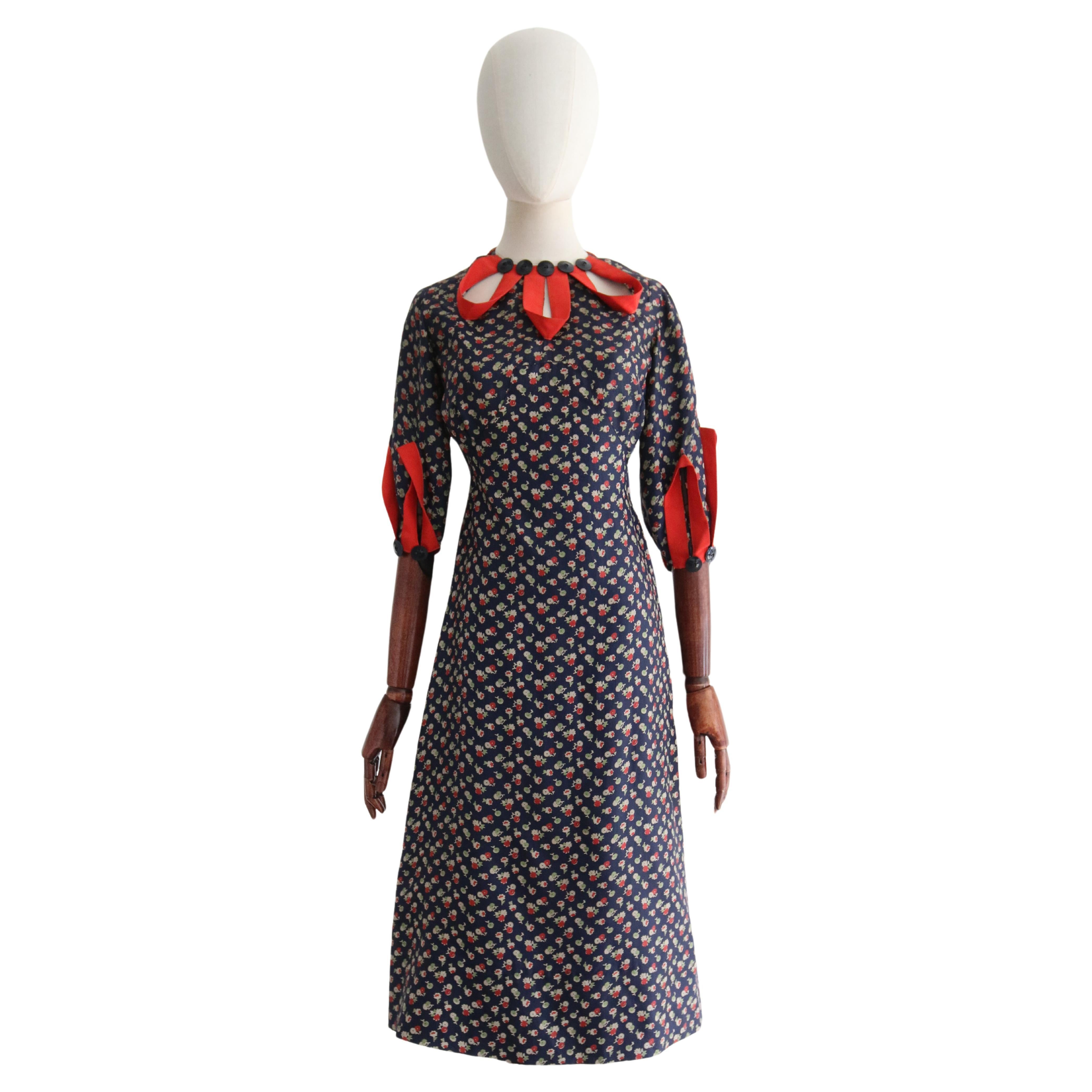 Vintage 1930's Floral Twill Silk & Keyhole Dress UK 8 US 4